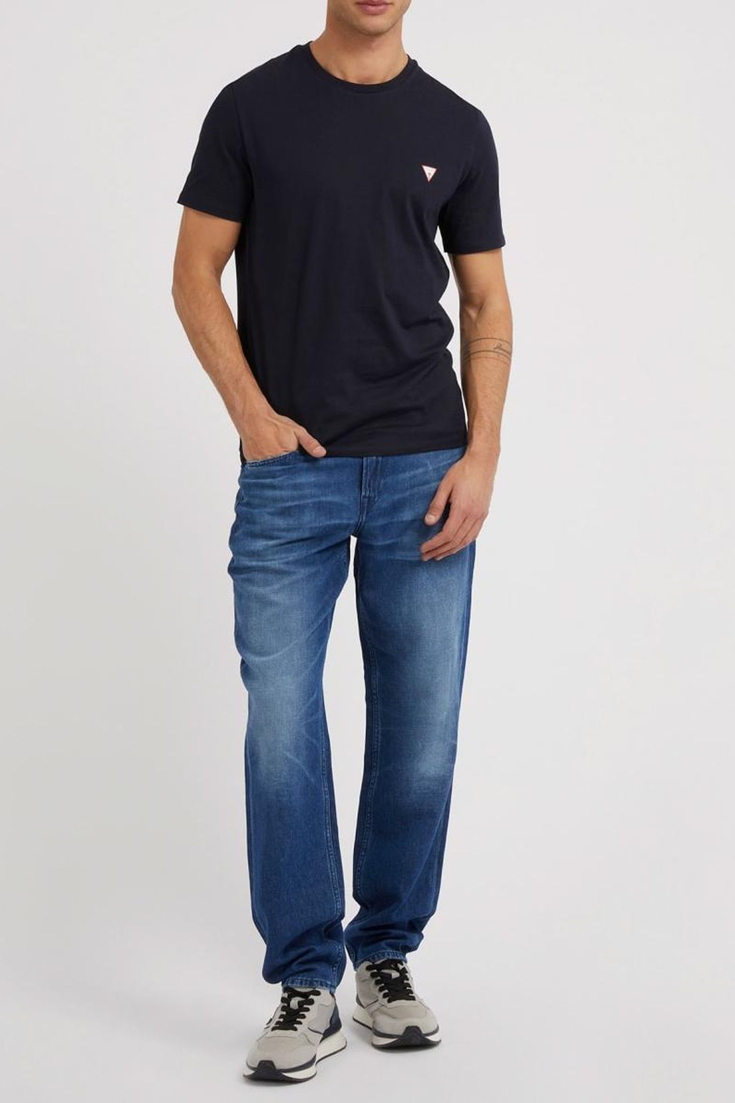 GUESS ECO CN SS CORE TEE SMART BLUE 8