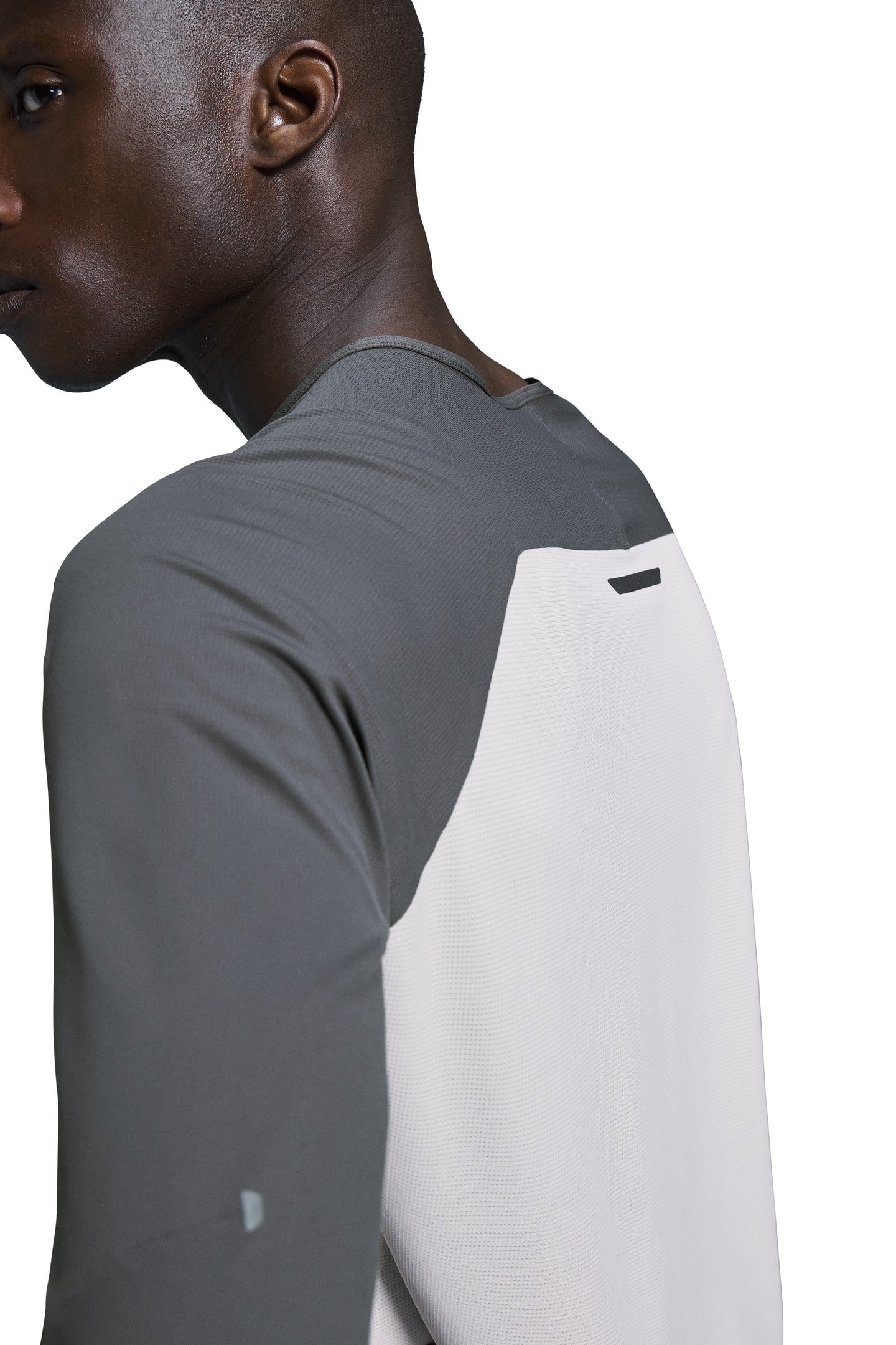 PERFORMANCE LONG-T 2 M ECLIPSE | SILVER 7