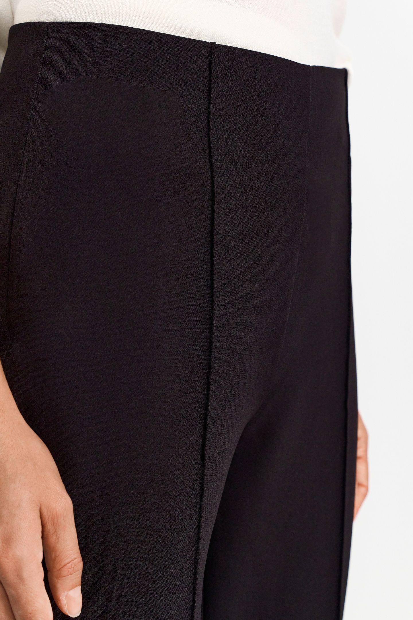 CASUAL PANTS BLACK 4