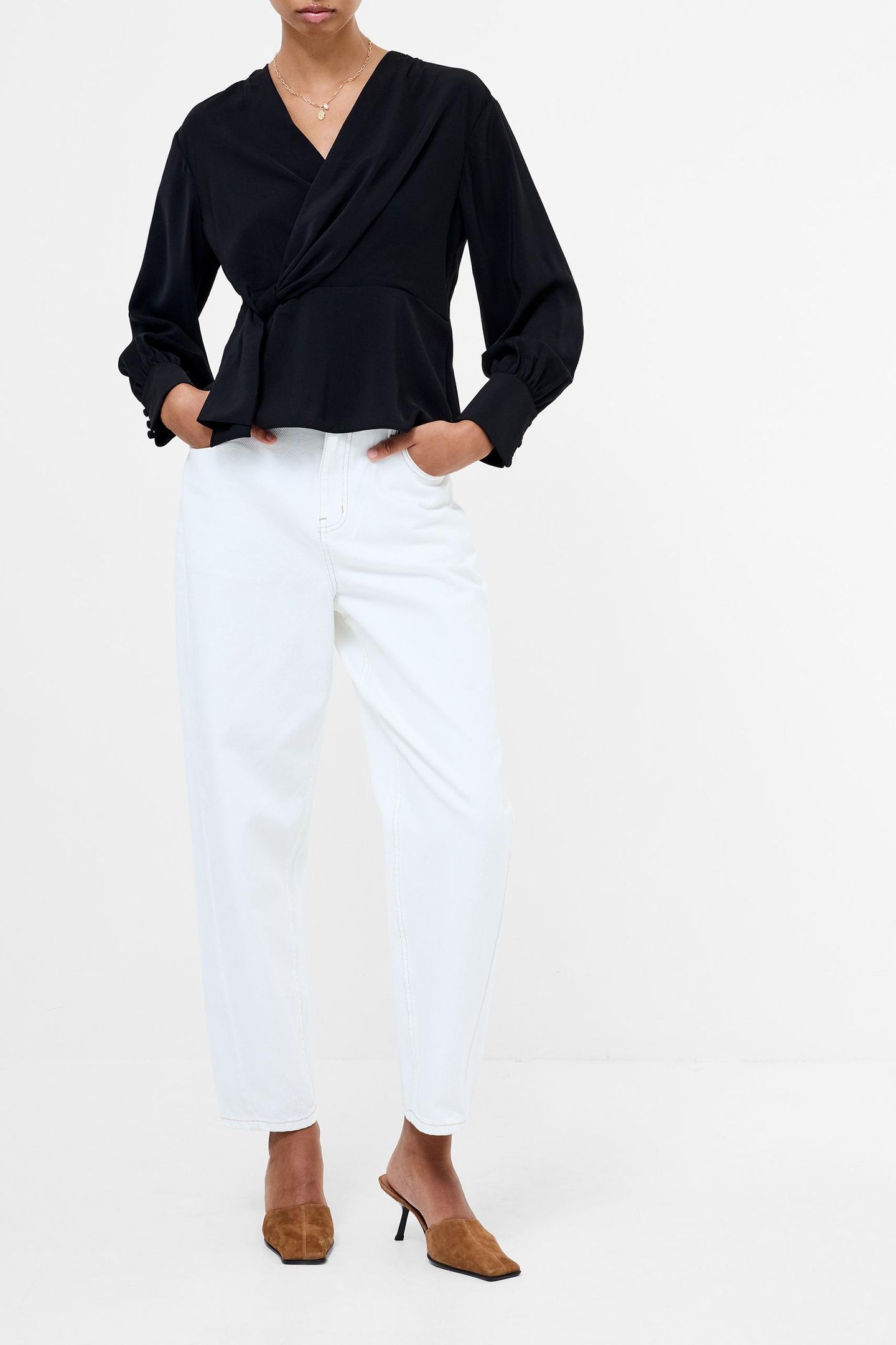 LAUREL CREPE PEPLUM TOP BLACKOUT 2