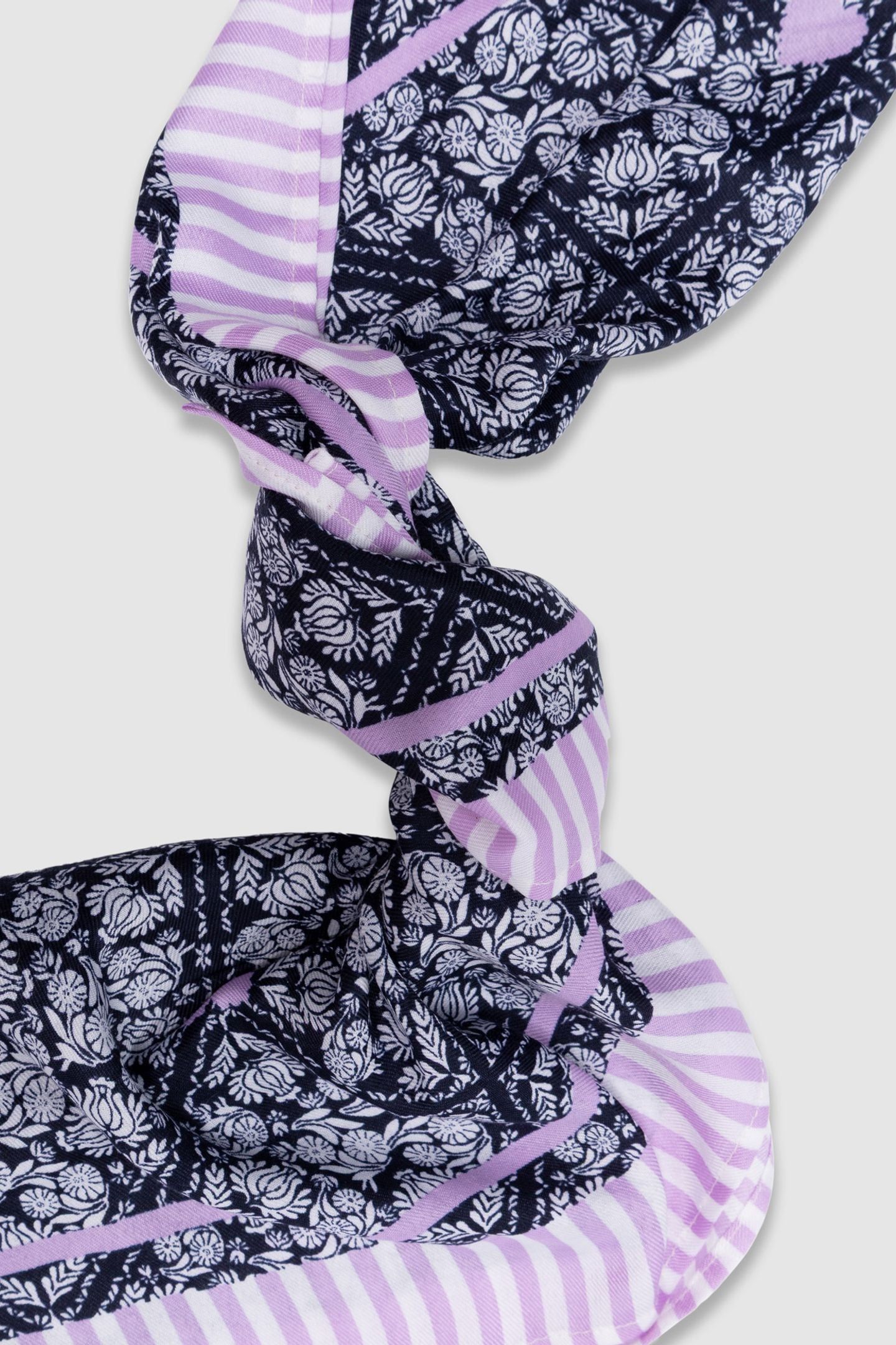 GINGHAM HEART AND FLORAL PRINT NAVY SCARF 5