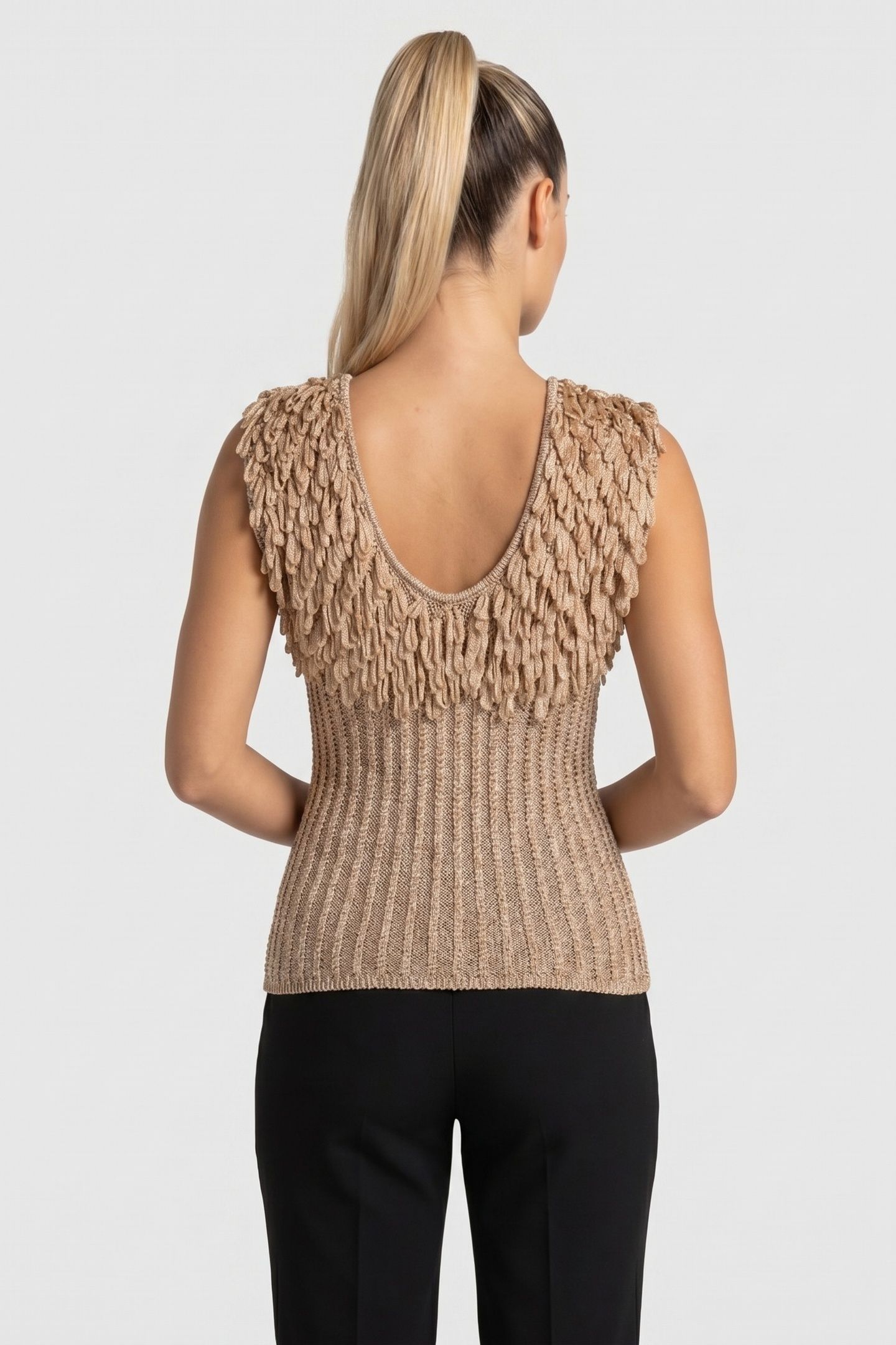 TOBIE TOP BEIGE 2