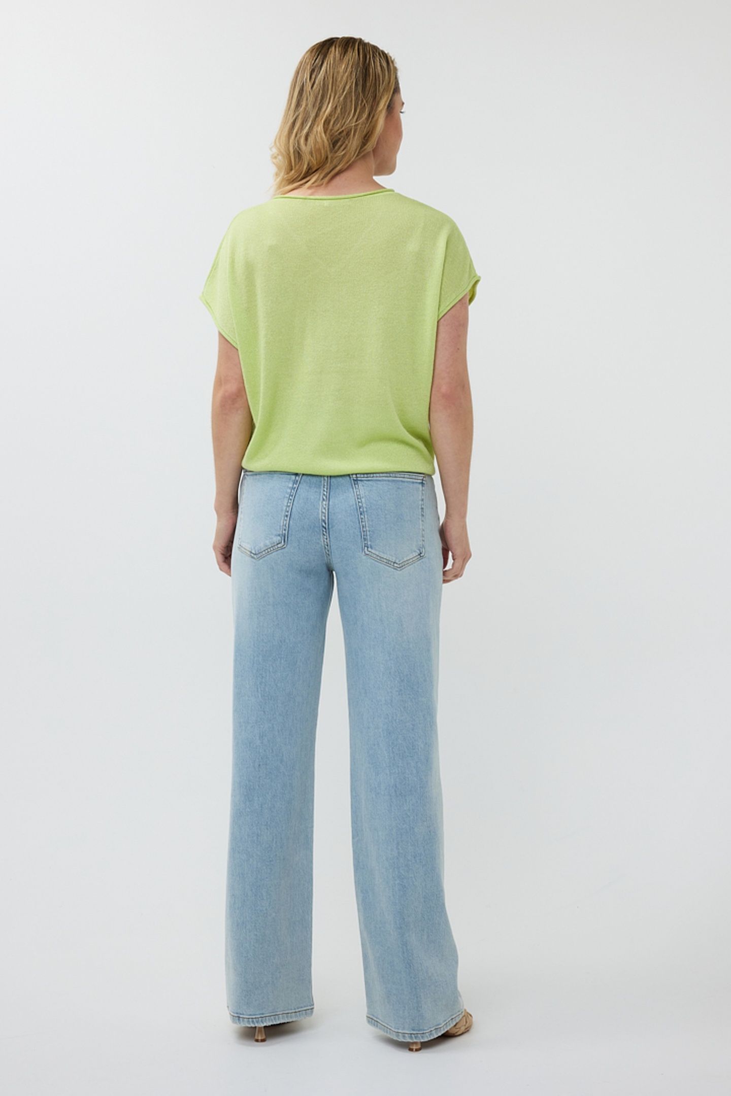 SWEATER BATWING V-NECK LUREX APPLE GREEN 3