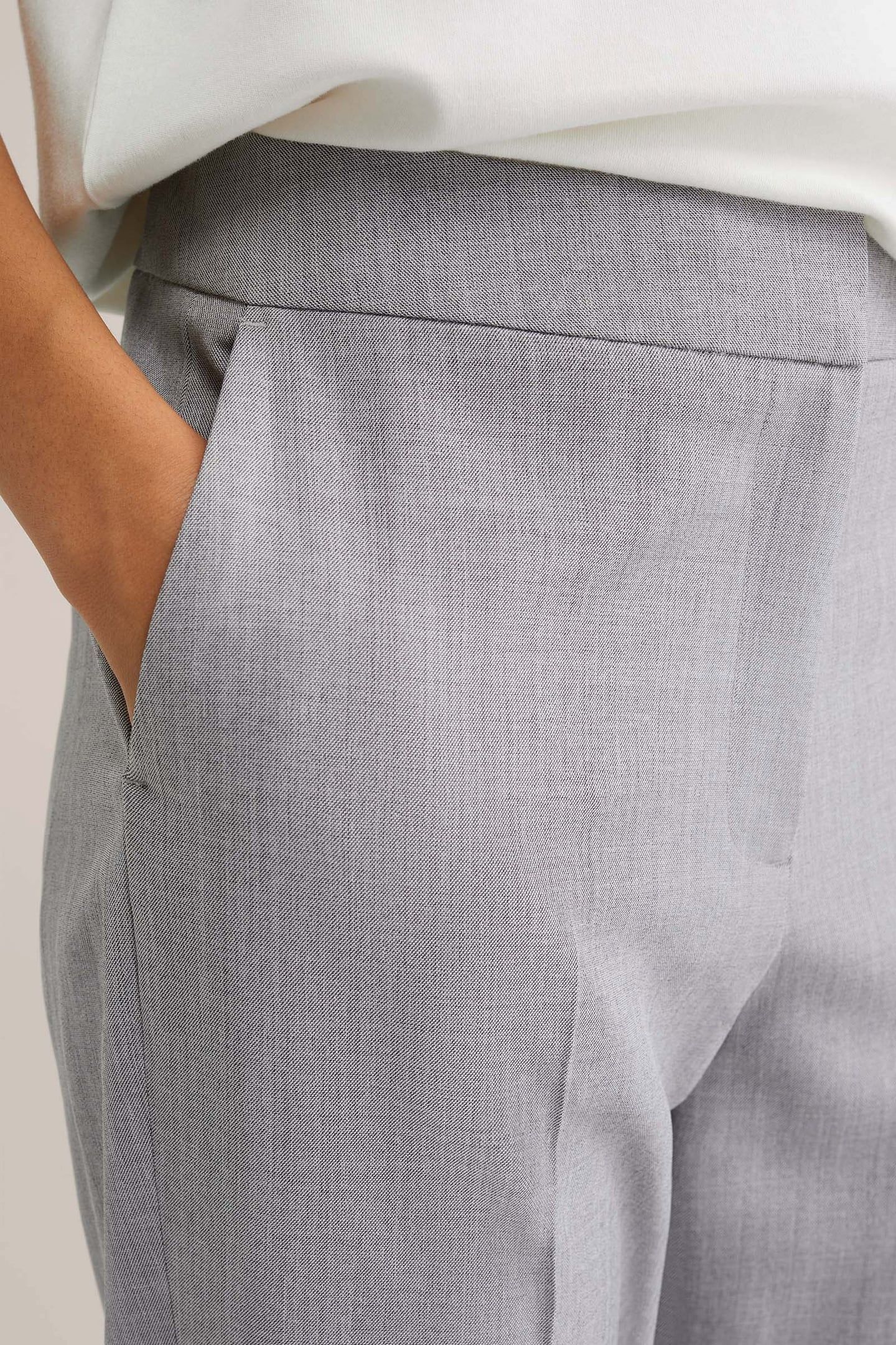 TROUSER LIGHT GREY 5