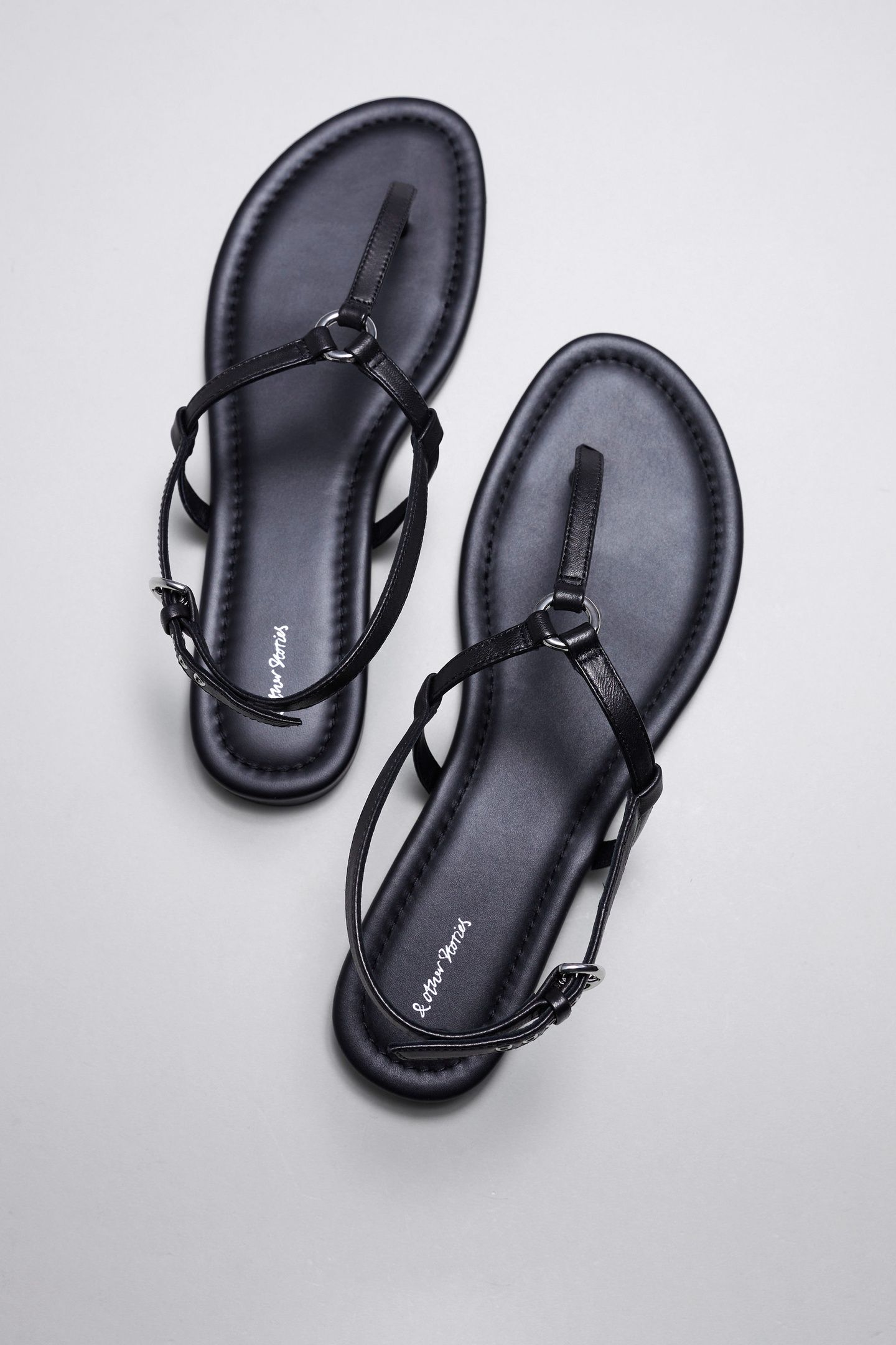 DIONE SUMMER FLAT BLACK 4