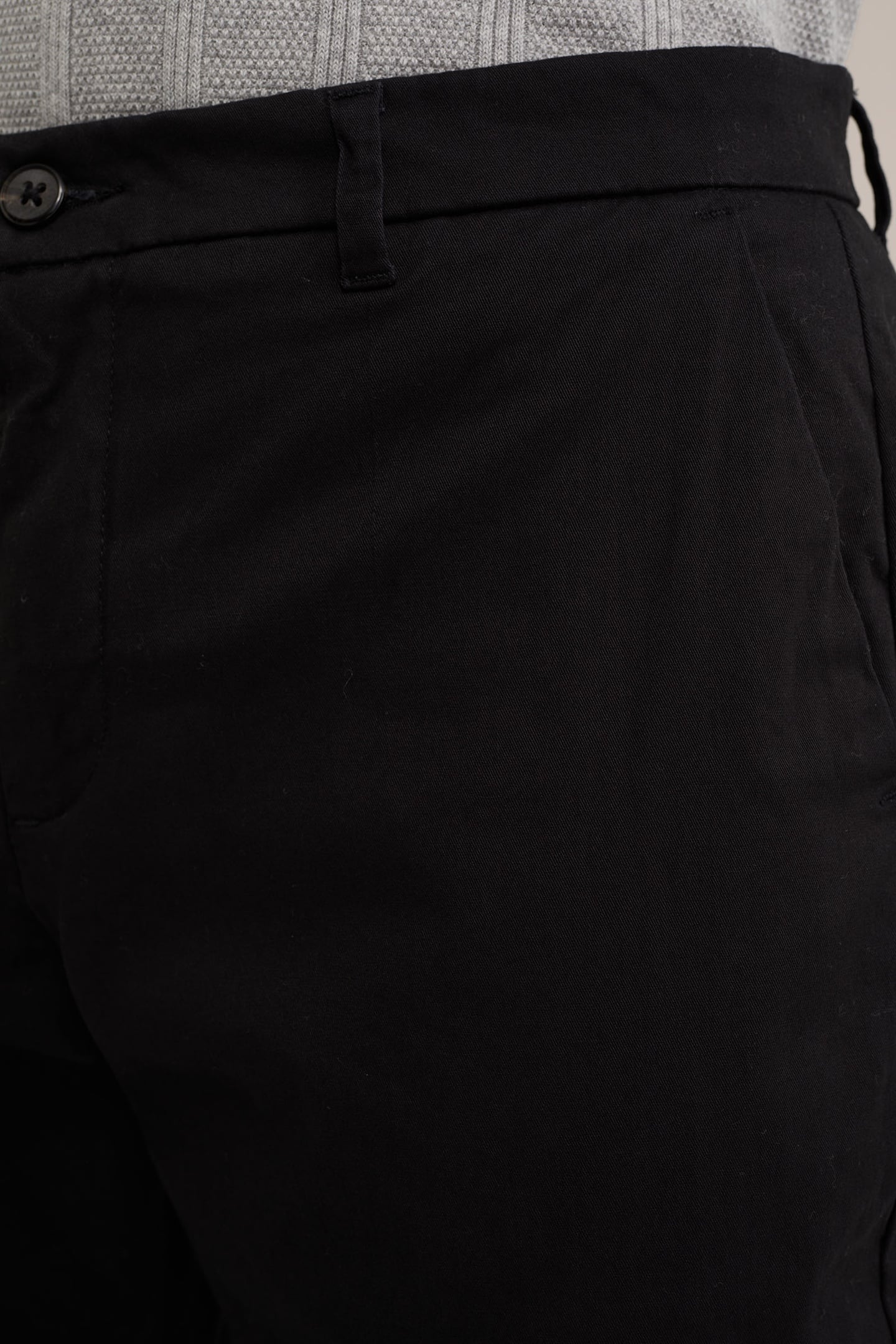 CHINO BLACK 5