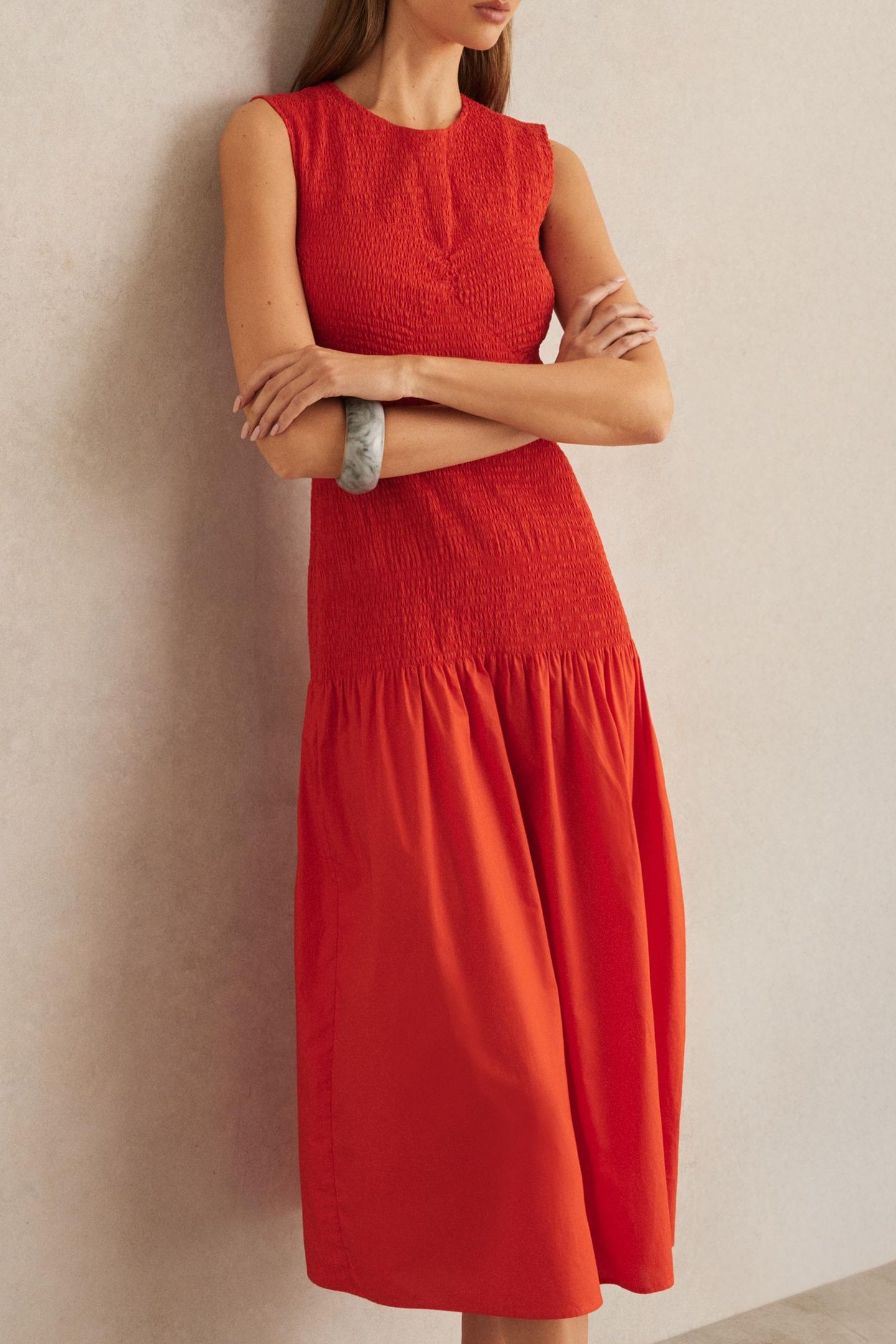 SHIRRED DETAIL MIDI DRESS RED 2