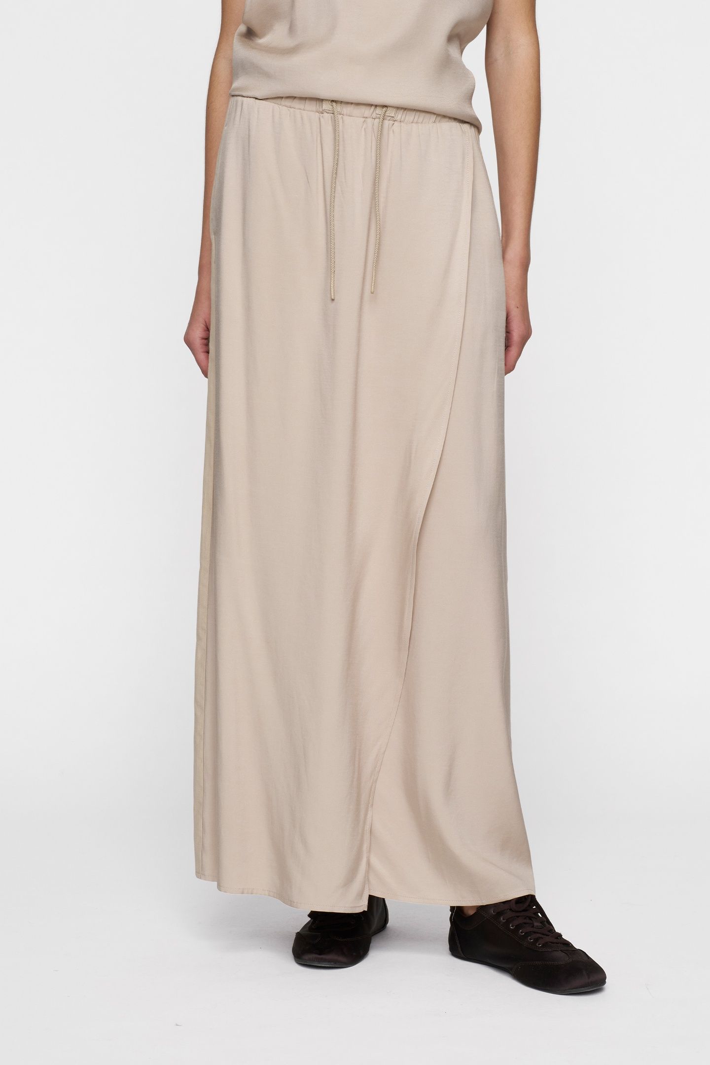 WRAP SKIRT ROPE 2