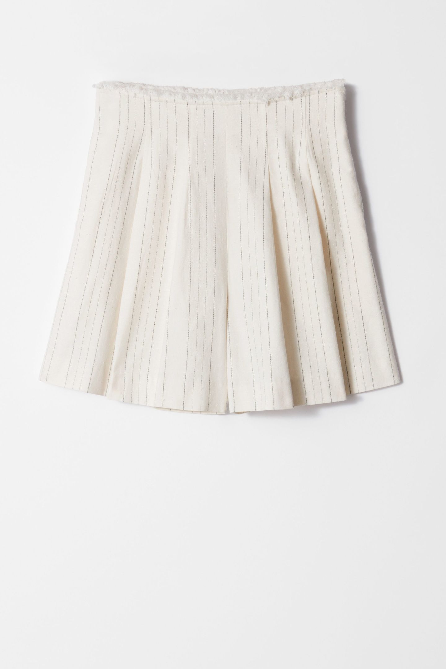 JOY SHORTS WHITE 3
