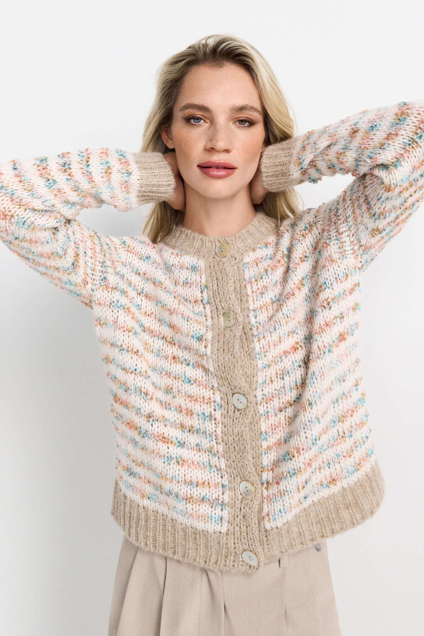 CREW-NECK CARDIGAN STRIPE CAFFEE LATTE 2