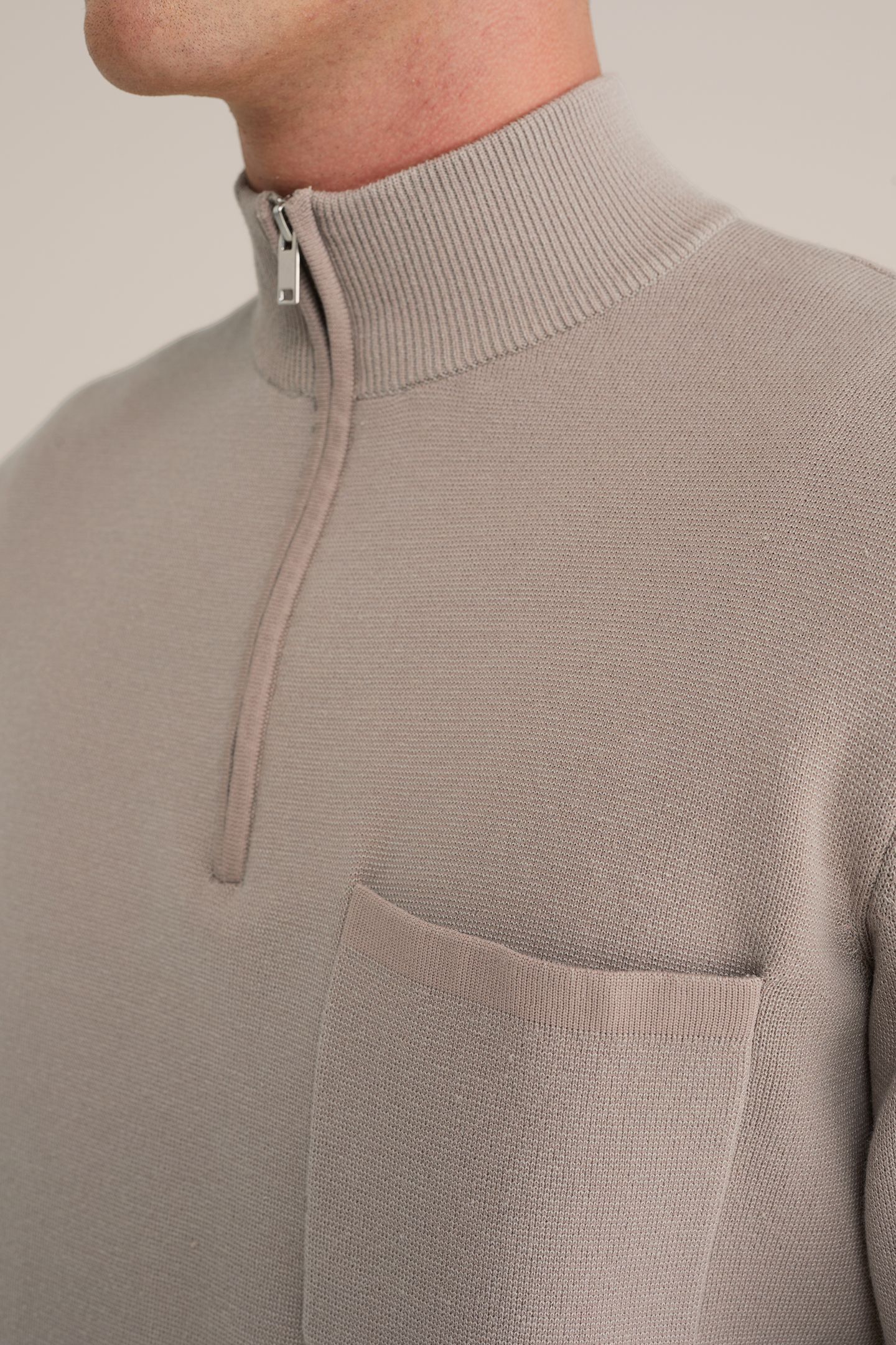 HALFWAY ZIPPER GREIGE 5