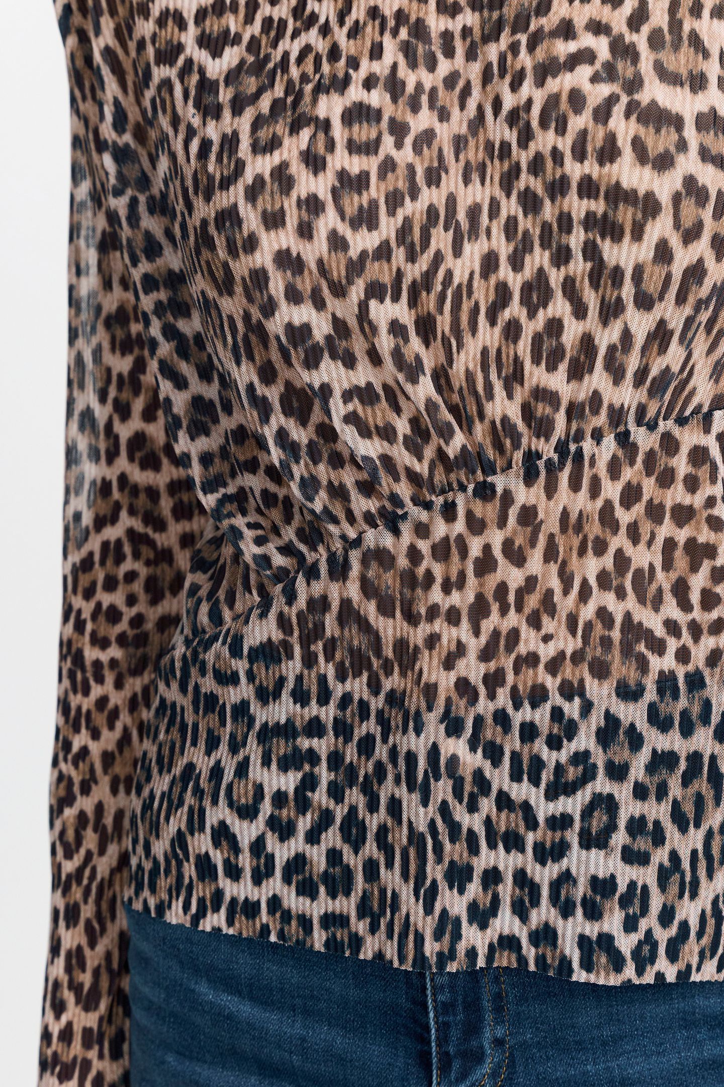 PLISSEE MESH LONGSLEEVE RECYCLED CAFFEE LATTE 5