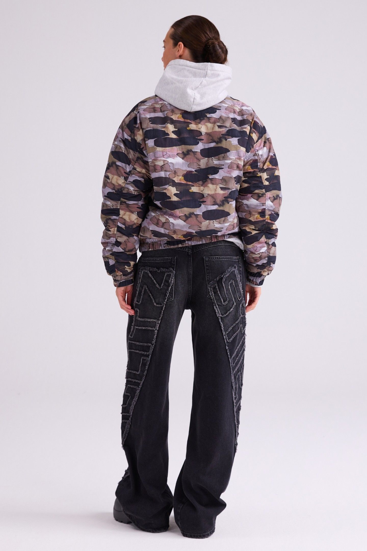 CARMELO BOMBER BROWN 5
