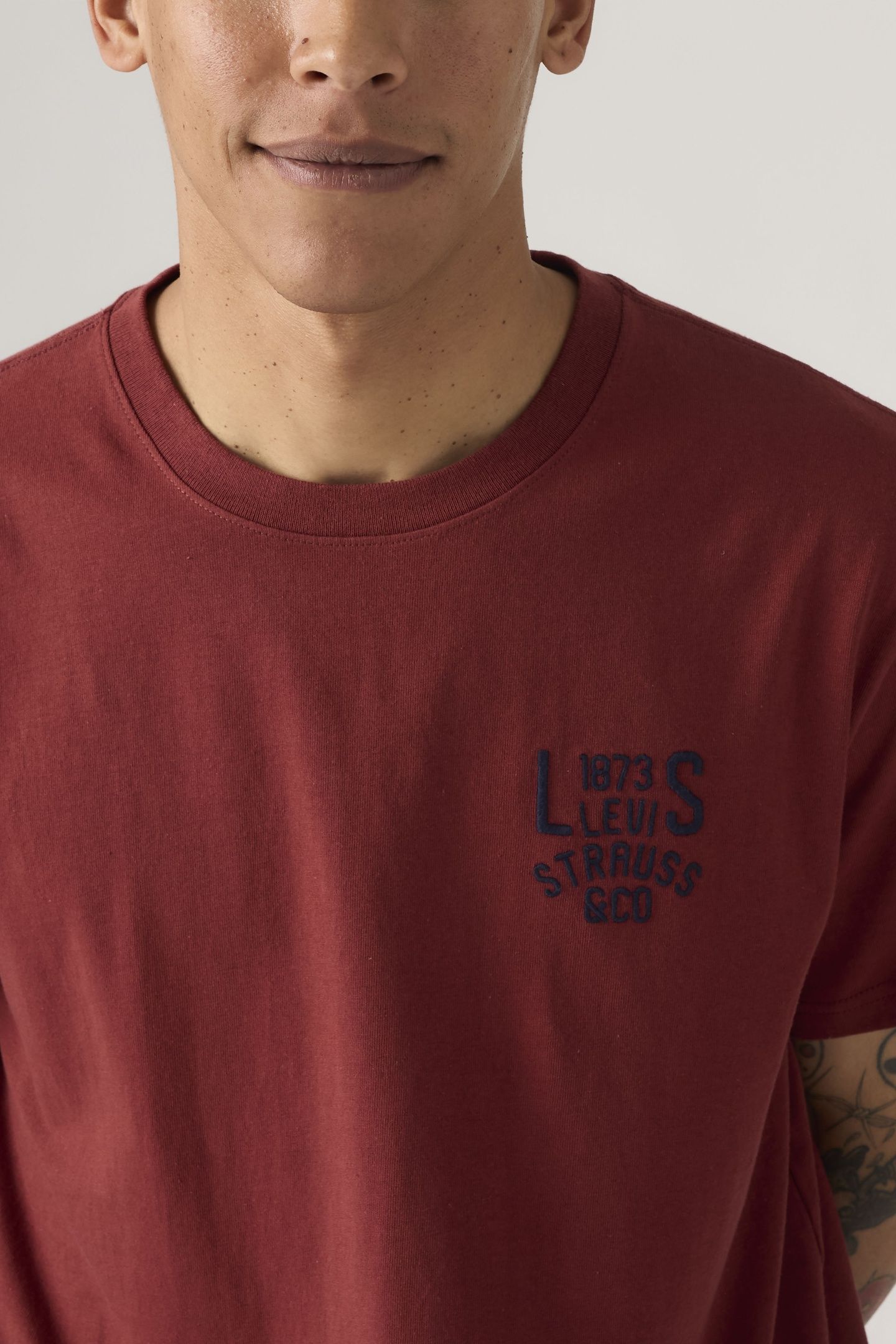 RELAXED FIT GRAPHIC T-SHIRT 4