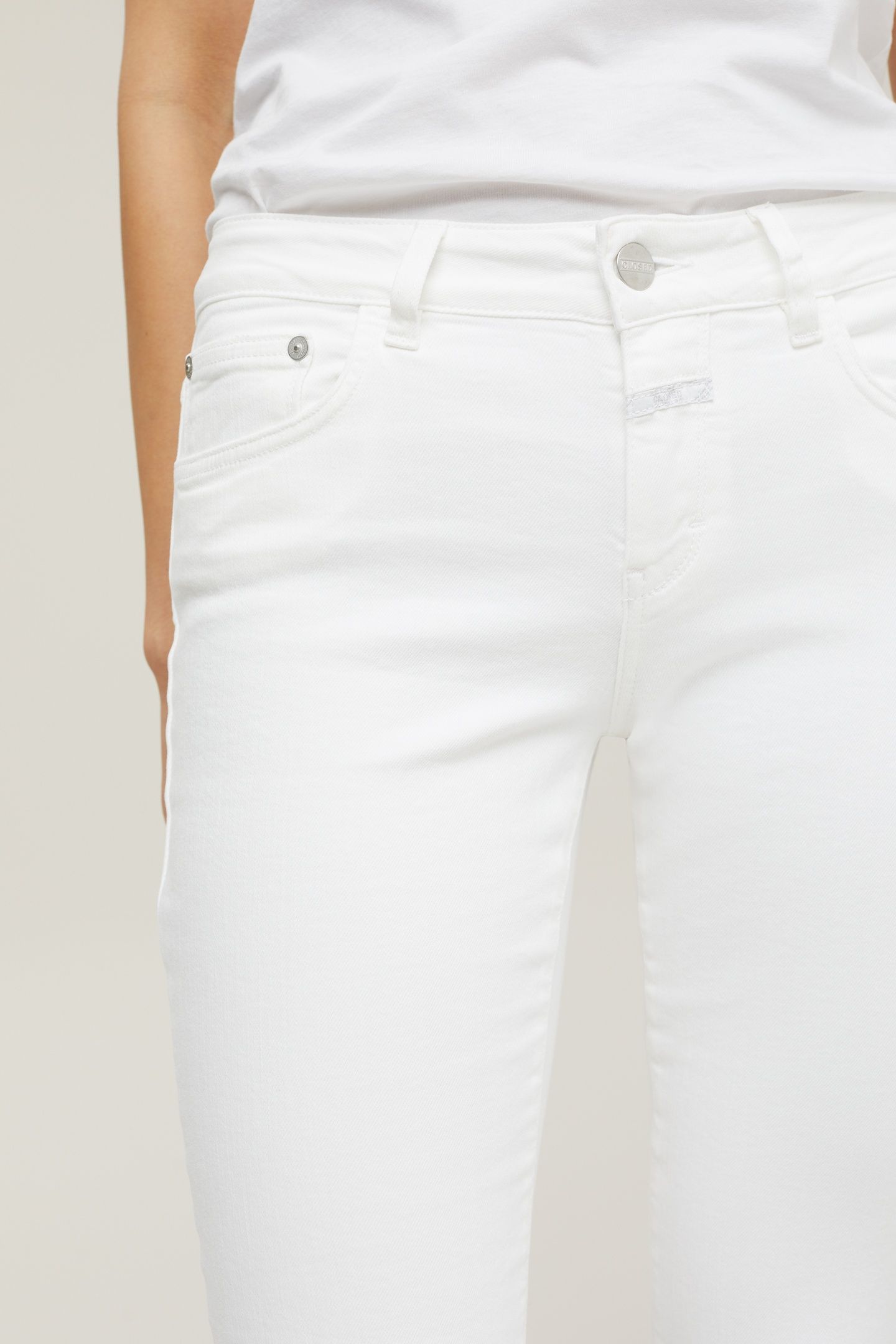 BAKER WHITE 3