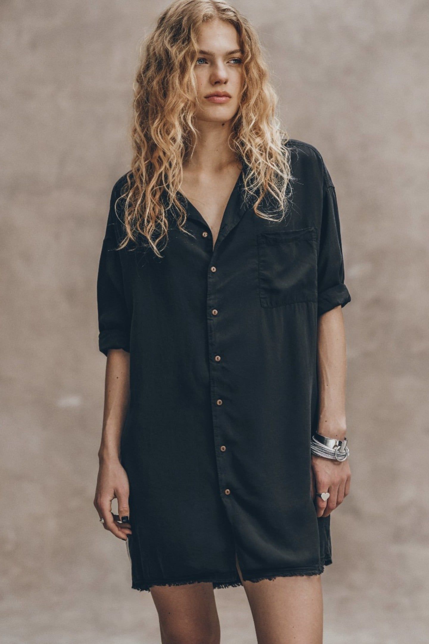 THE DARK SHIRT DRESS BLACK 2