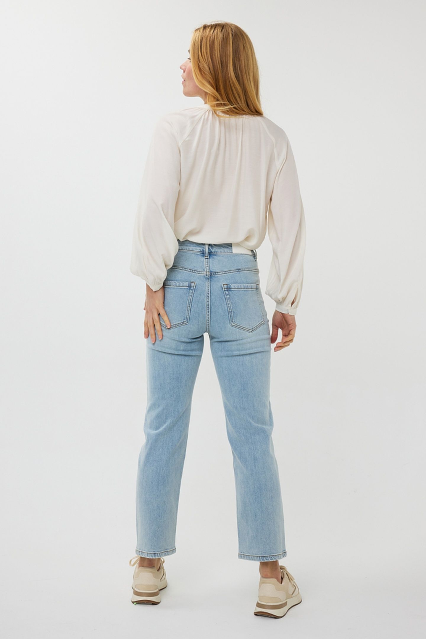 BLOUSE R-NECK RAGLAN OFF WHITE 3