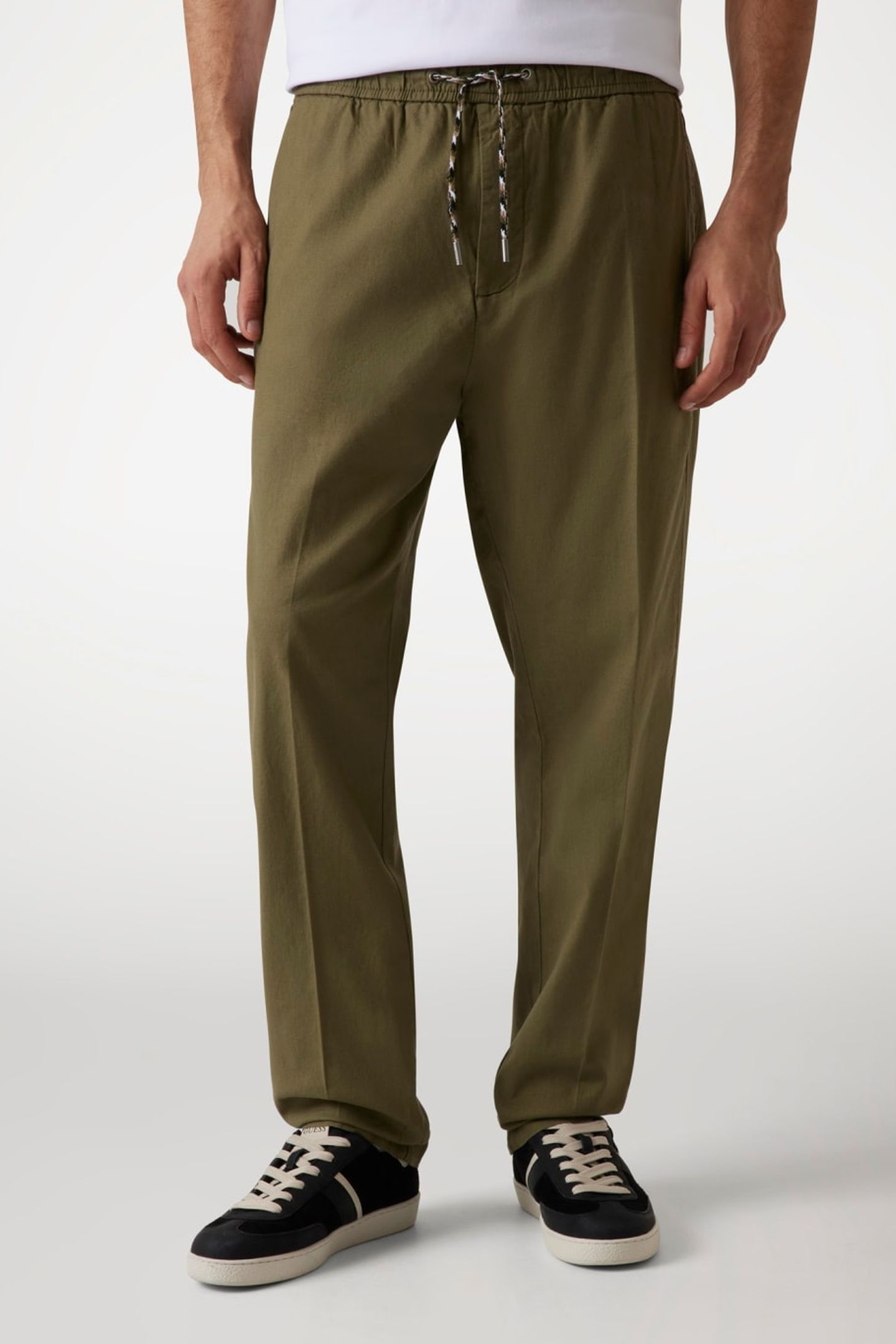 GUESS ECO AXEL ARMY OLIVE 6