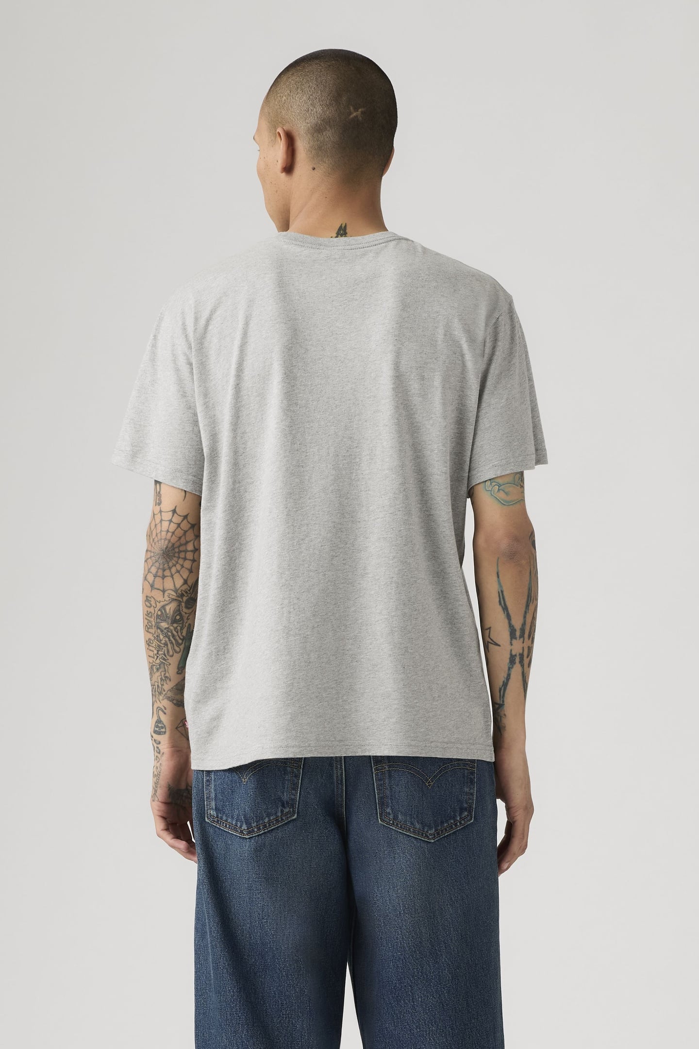 RELAXED GRAPHIC TEE 3