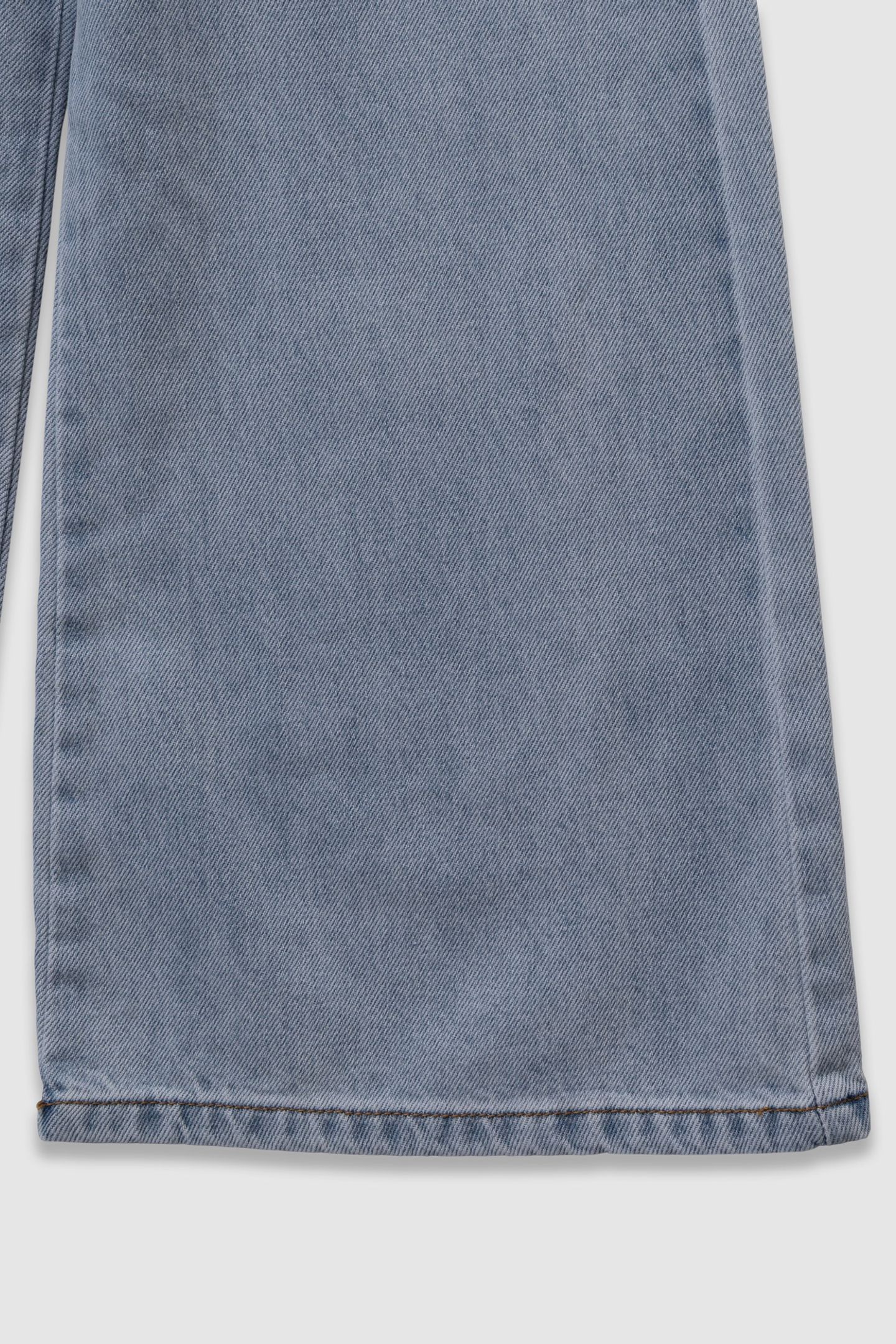 BLUE WIDE-LEG JEANS WITH REMOVABLE BELT 5