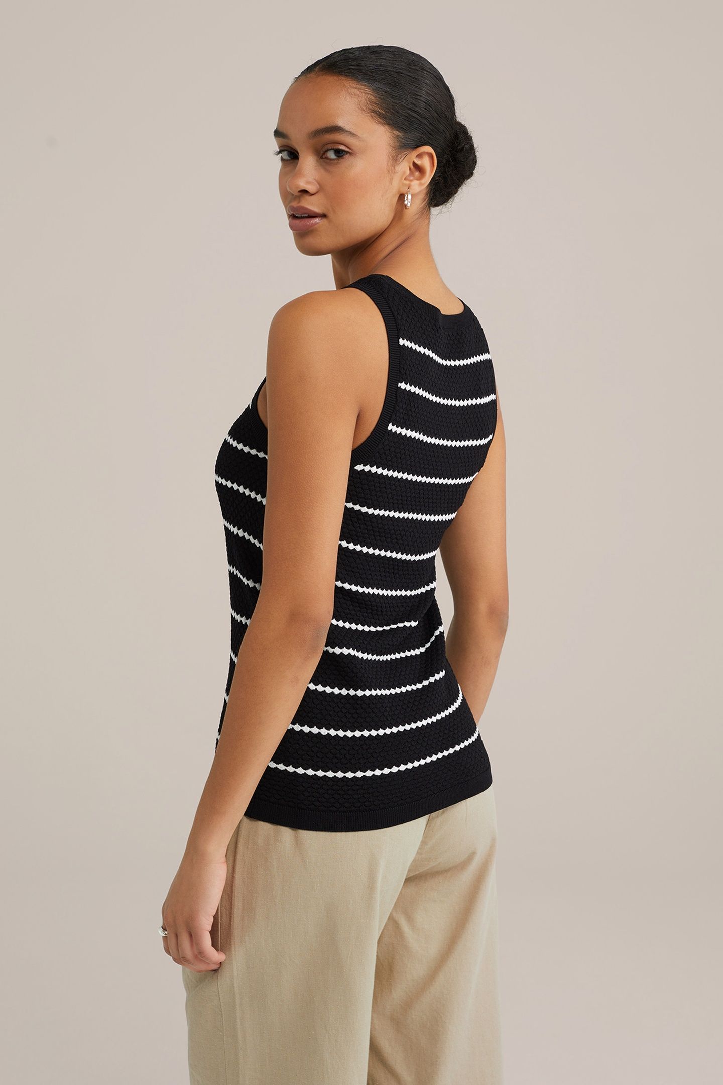 KNITTED PULLOVER BLACK 3