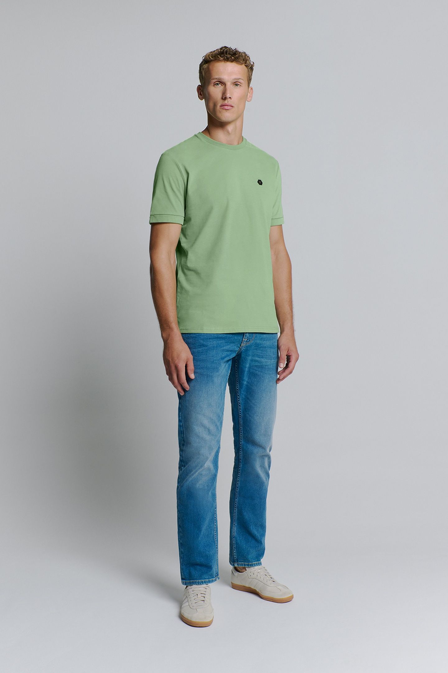 T-SHIRT CREWNECK PEACHED GREEN 2