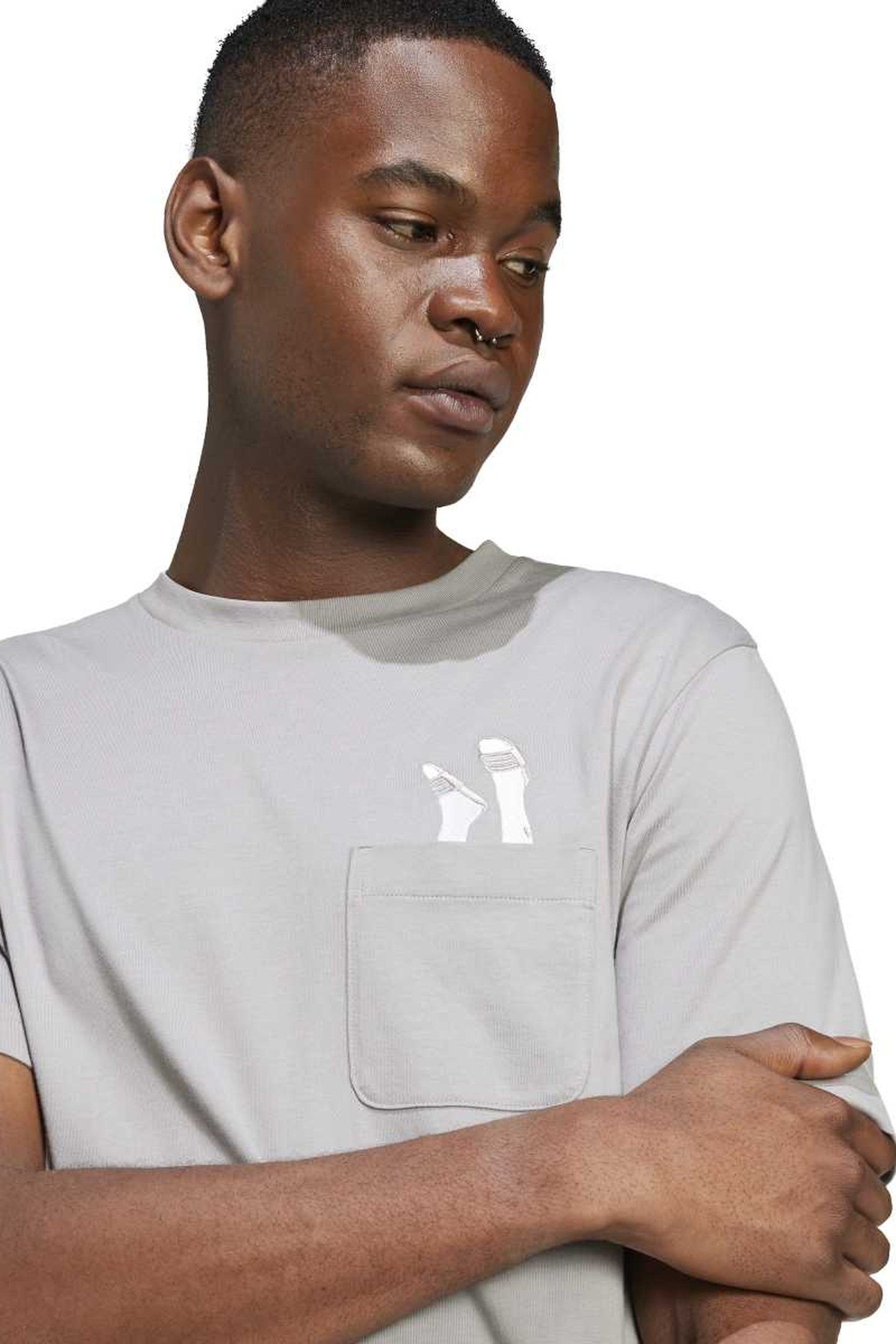 SPORTSWEAR UNISEX LOUNGE SLIDES GRAPHIC POCKET T-SHIRT 7