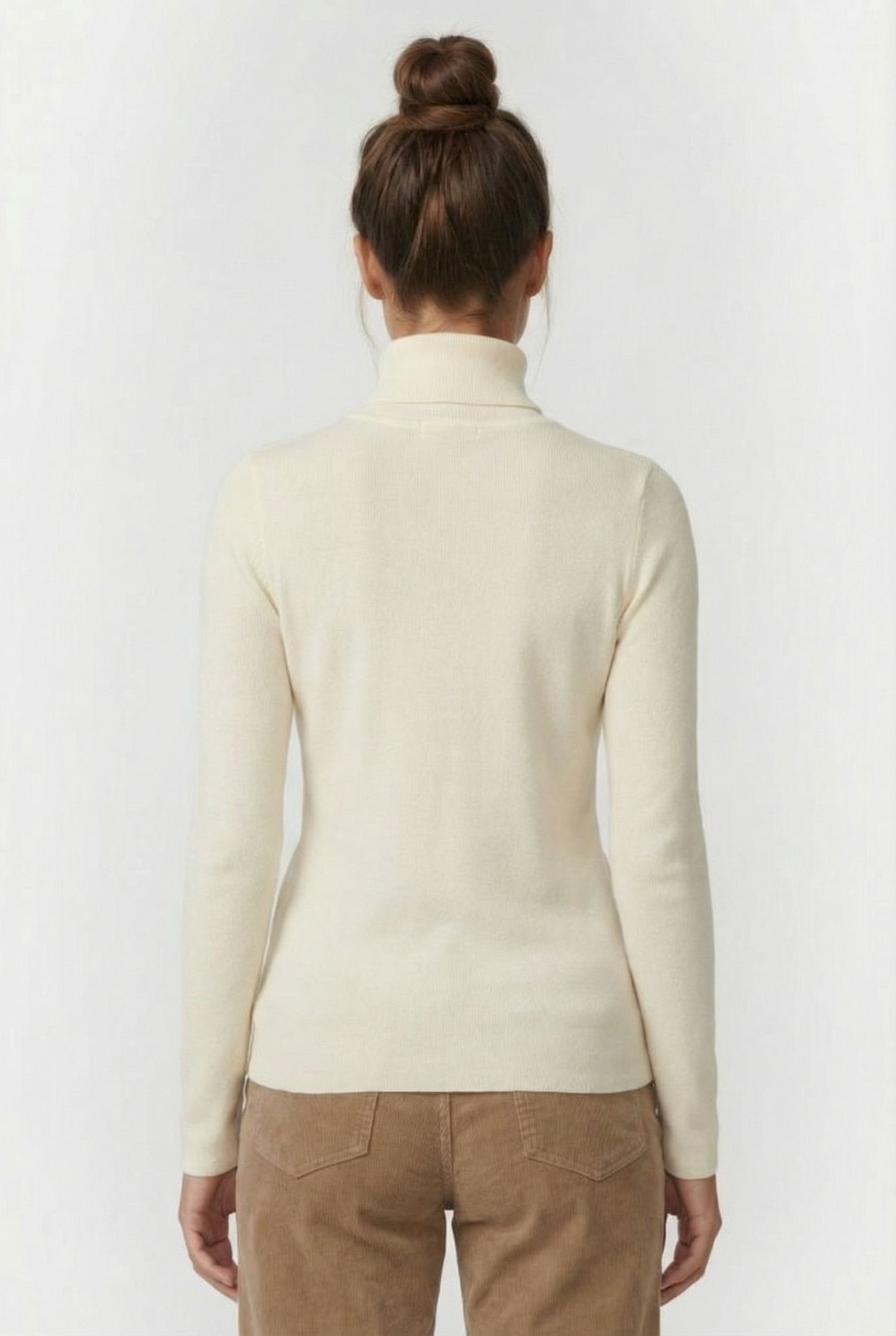 LAMIA TURTLE NECK WHITE 2