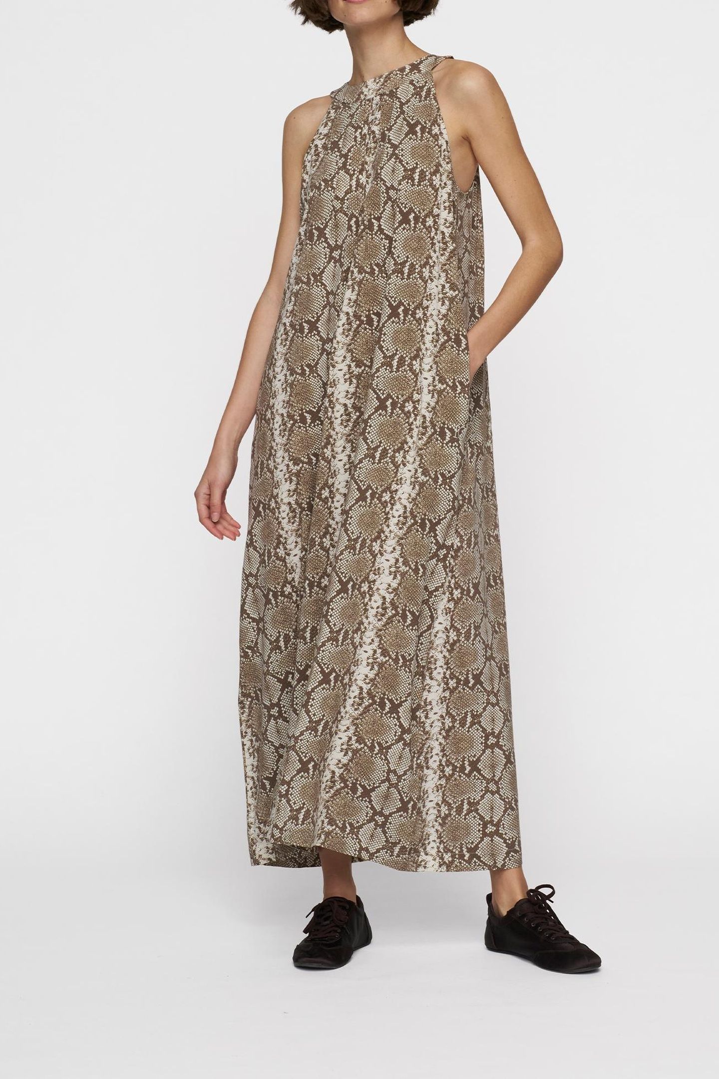 SMOKING DRESS SNAKE ROPE 2