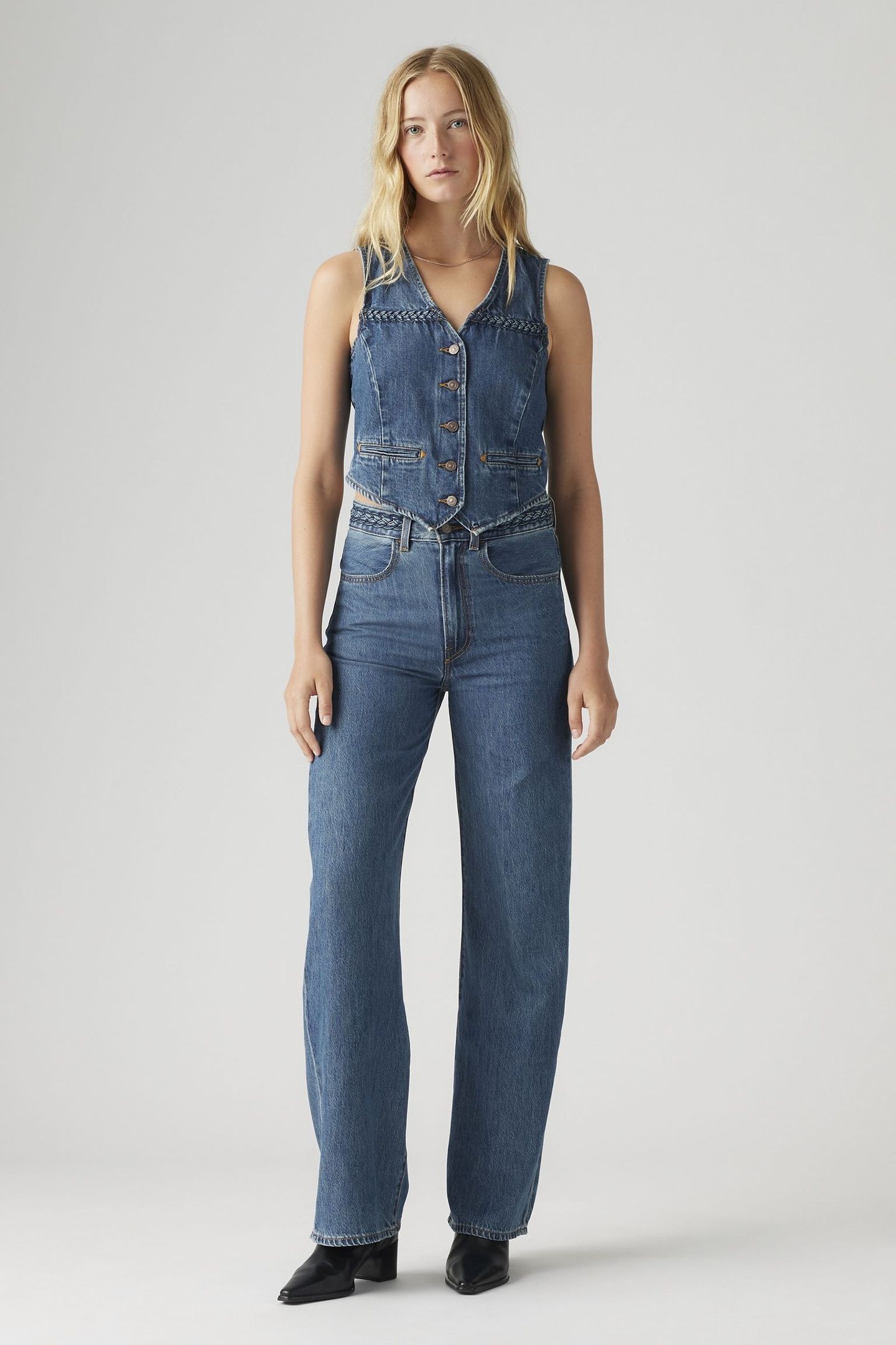 RIBCAGE WIDE LEG BRAIDED LIGHTWEIGHT JEANS 2