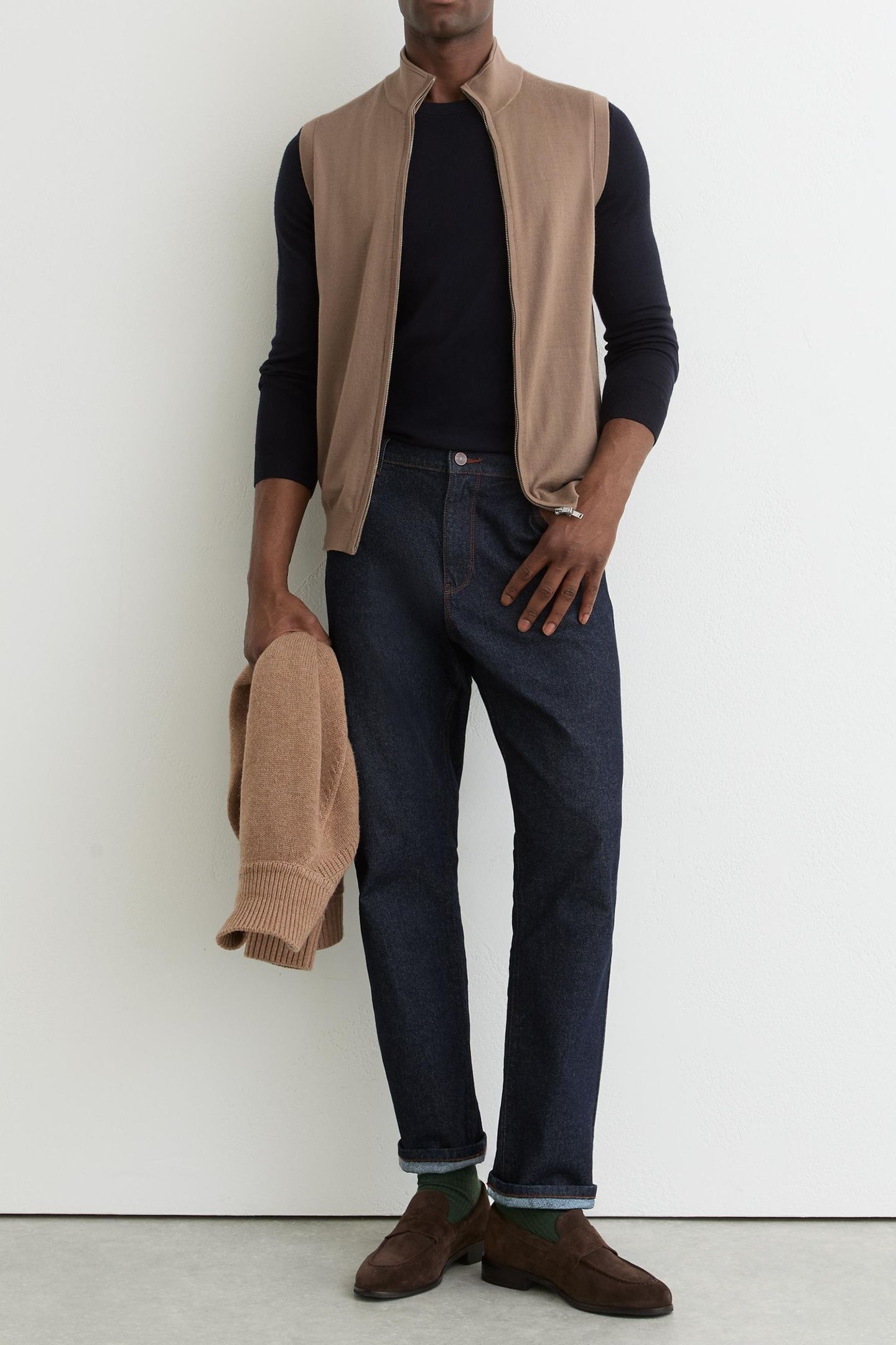 SLEEVELESS ZIP THROUGH FUNNEL NECK MERINO GILET CAMEL BROWN 2