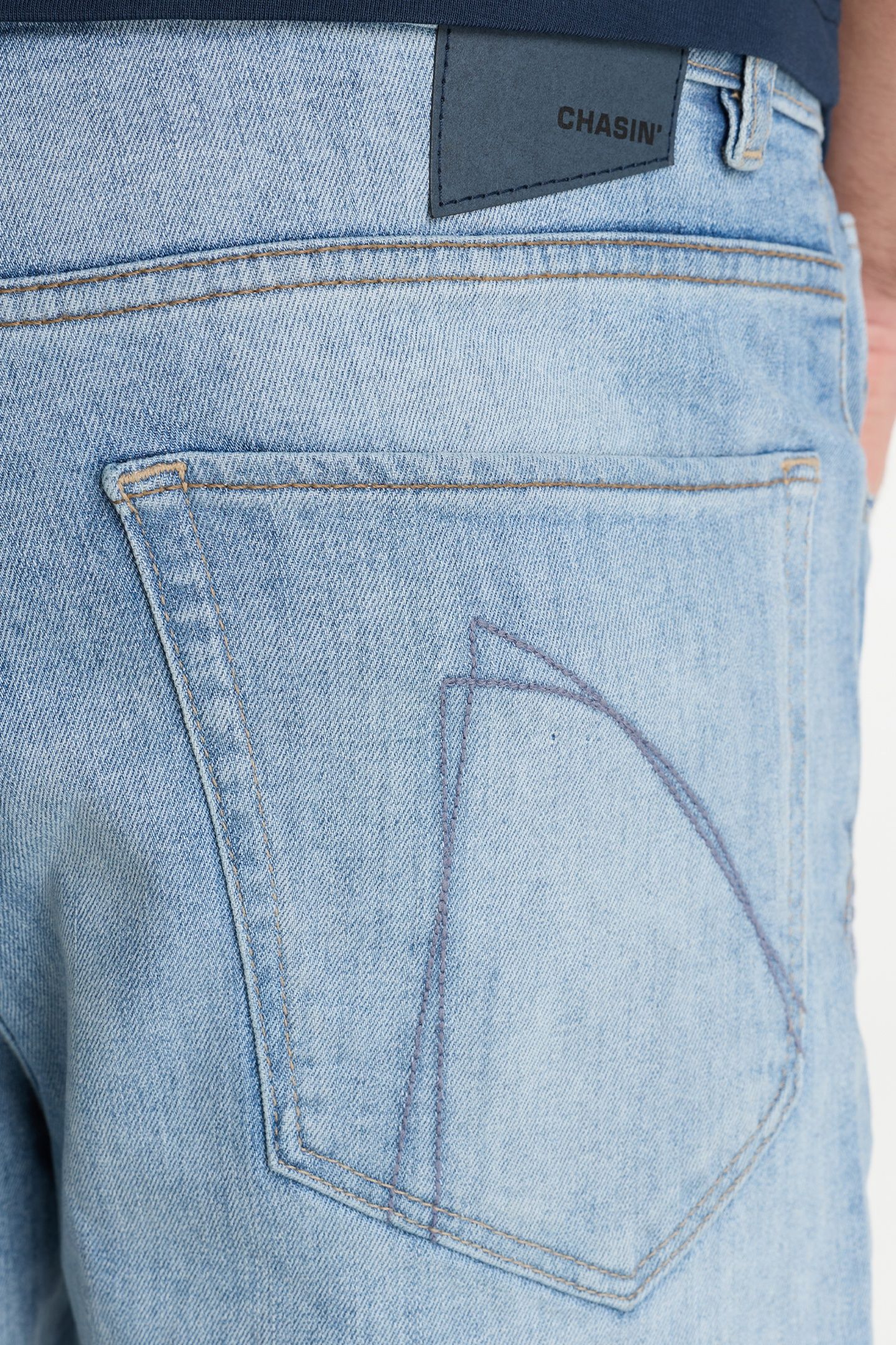 CROWN.S FAYZE BERMUDA/SHORT BLEACHED DENIM 3