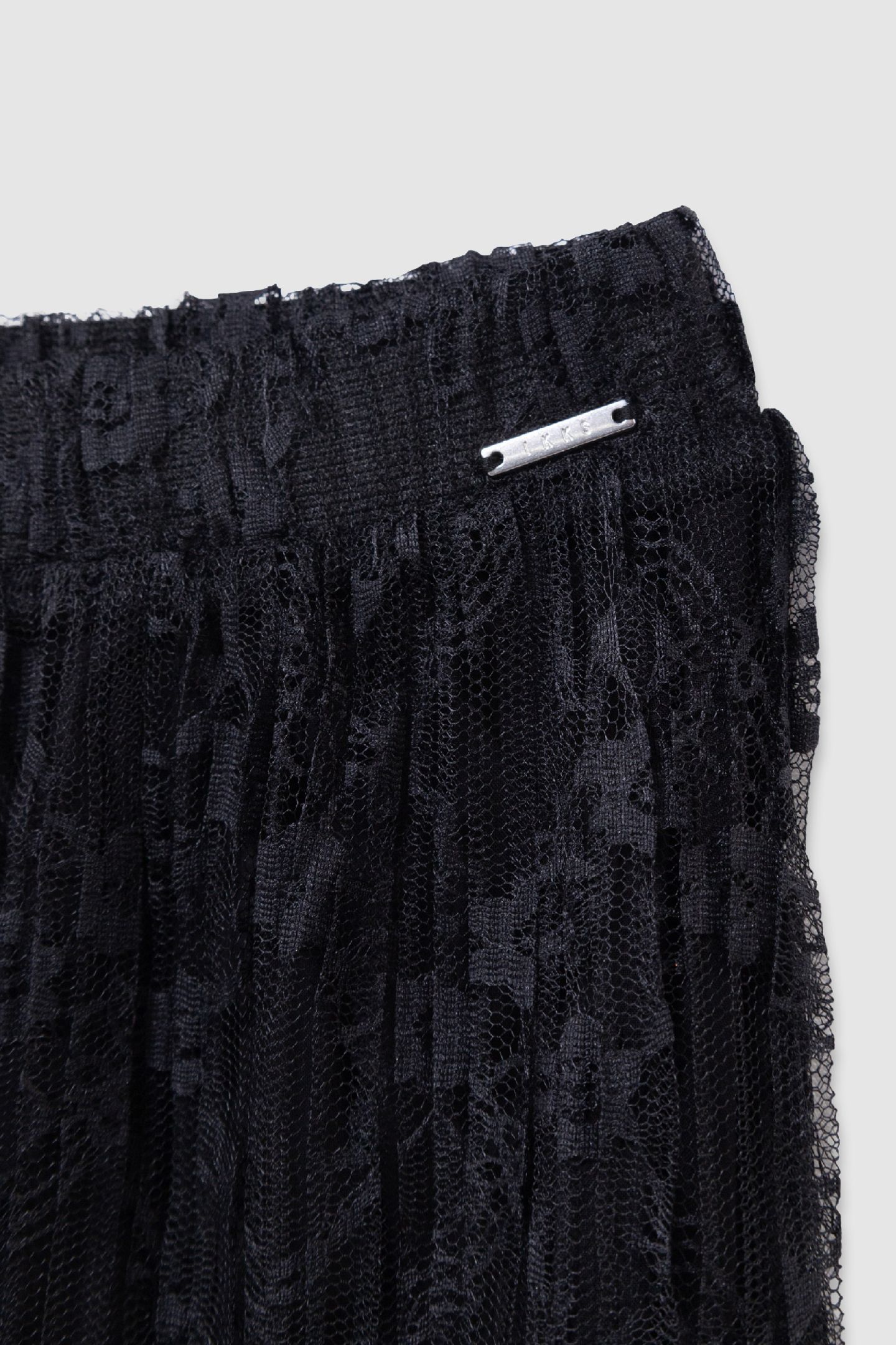 LONG BLACK PLEATED LACE SKIRT 5