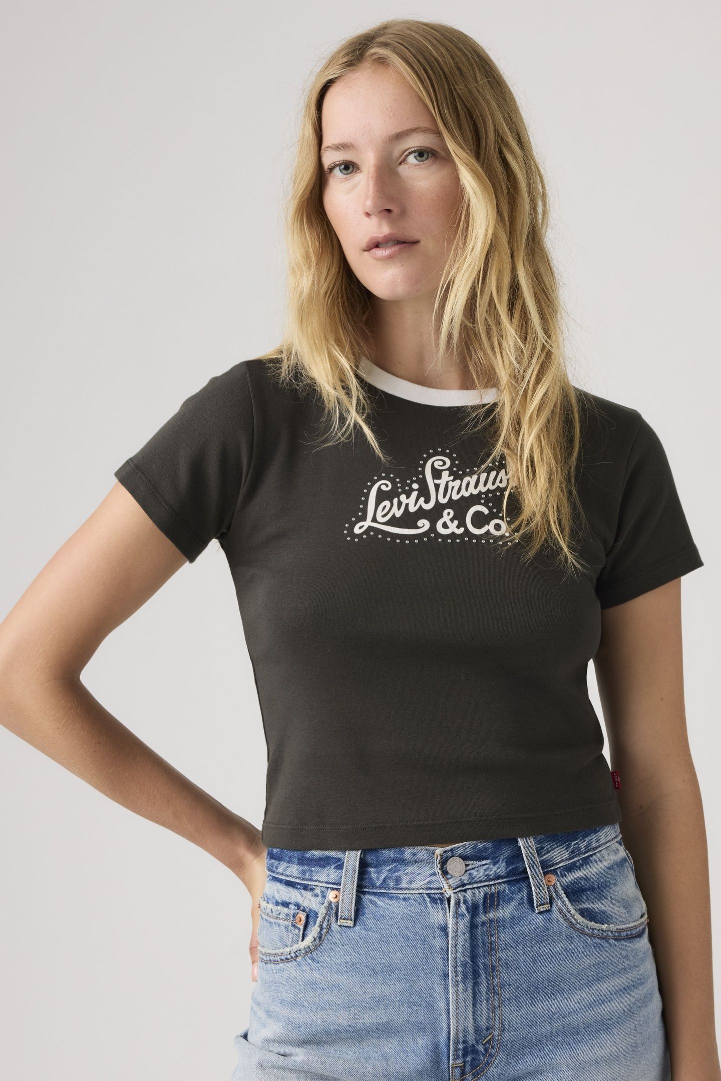 GRAPHIC ESSENTIAL SPORTY TEE 2