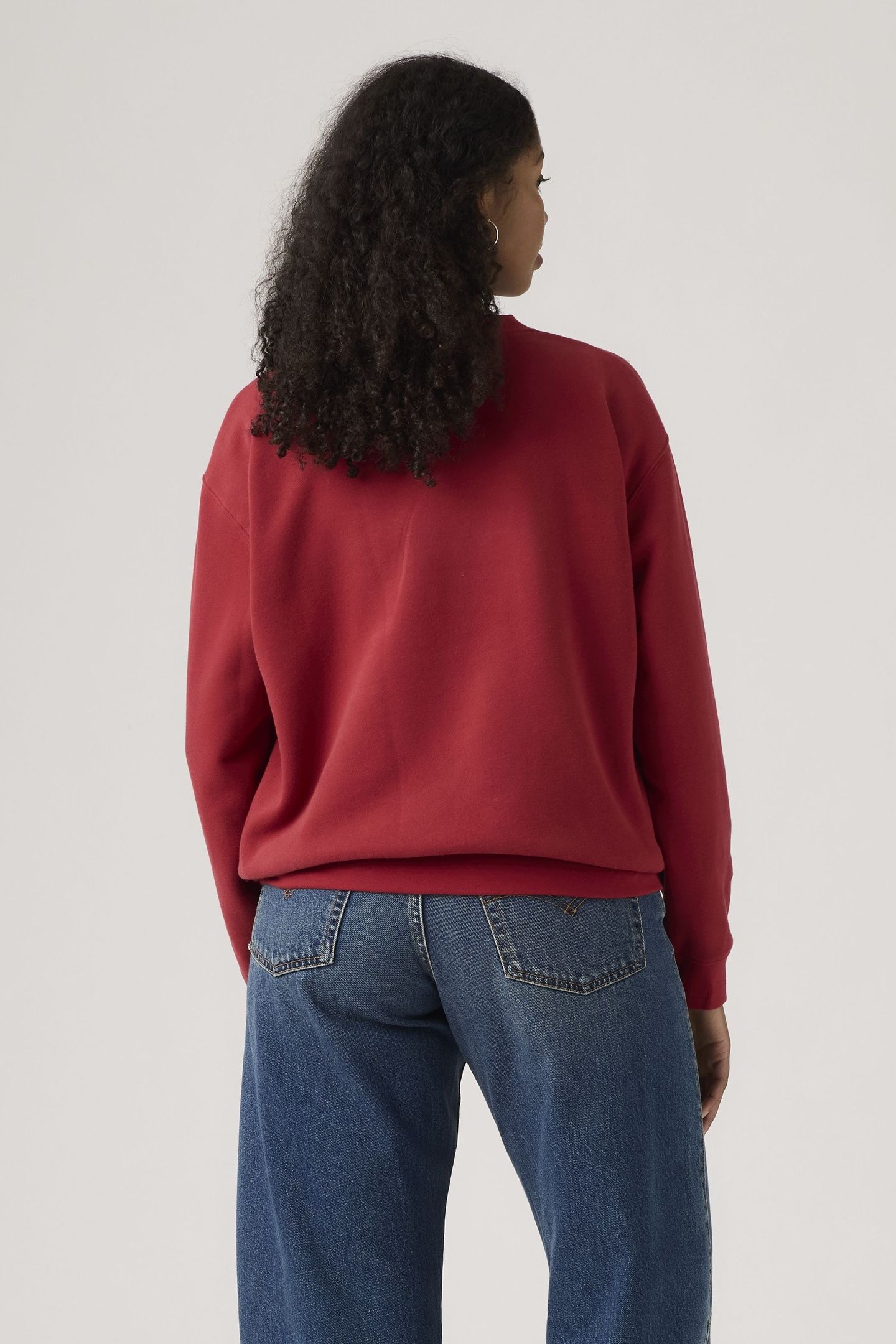 GRAPHIC EVERYDAY CREW SWEATSHIRT 3