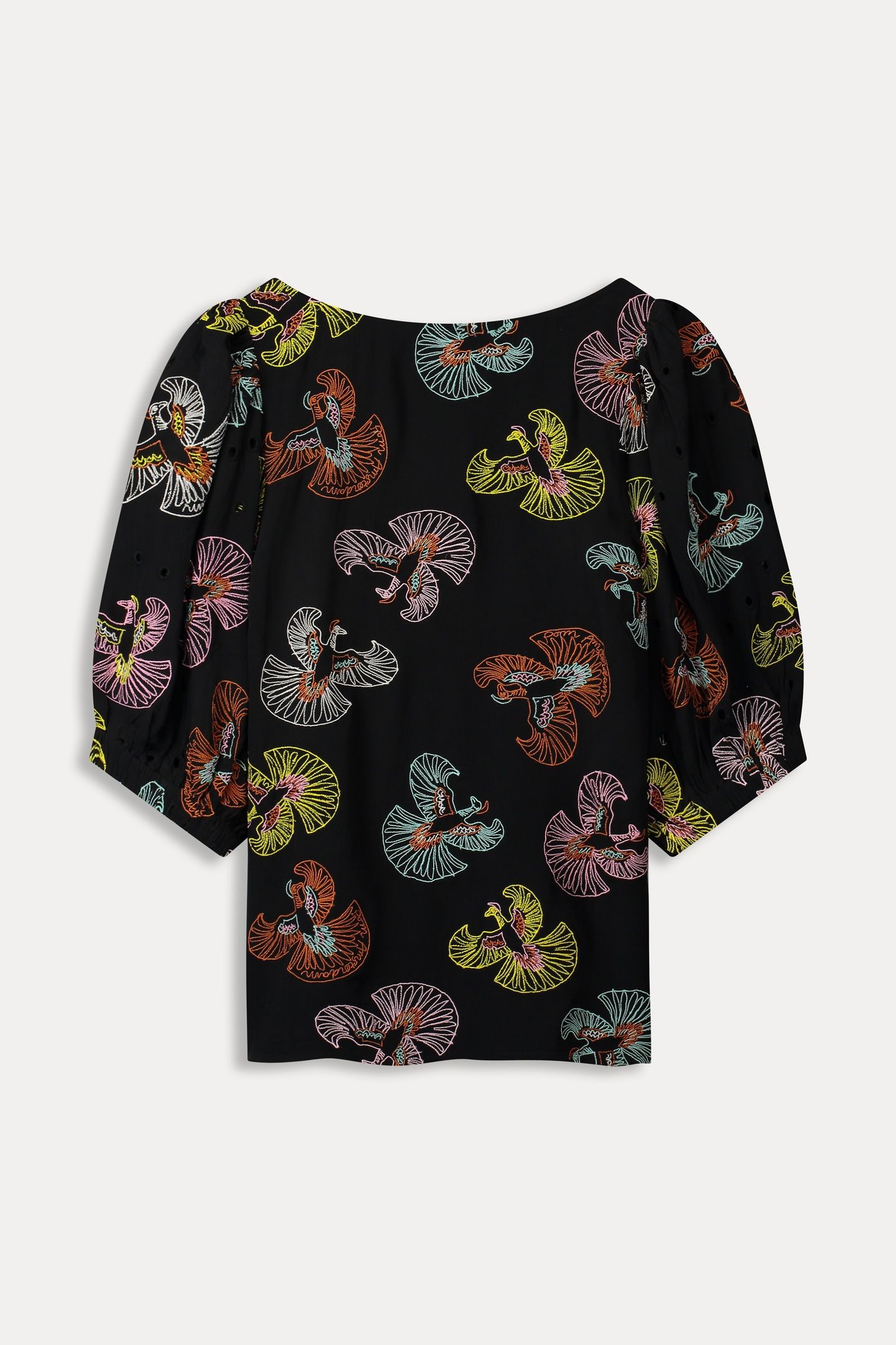 TOP - EMBROIDERY SKY BLACK 4