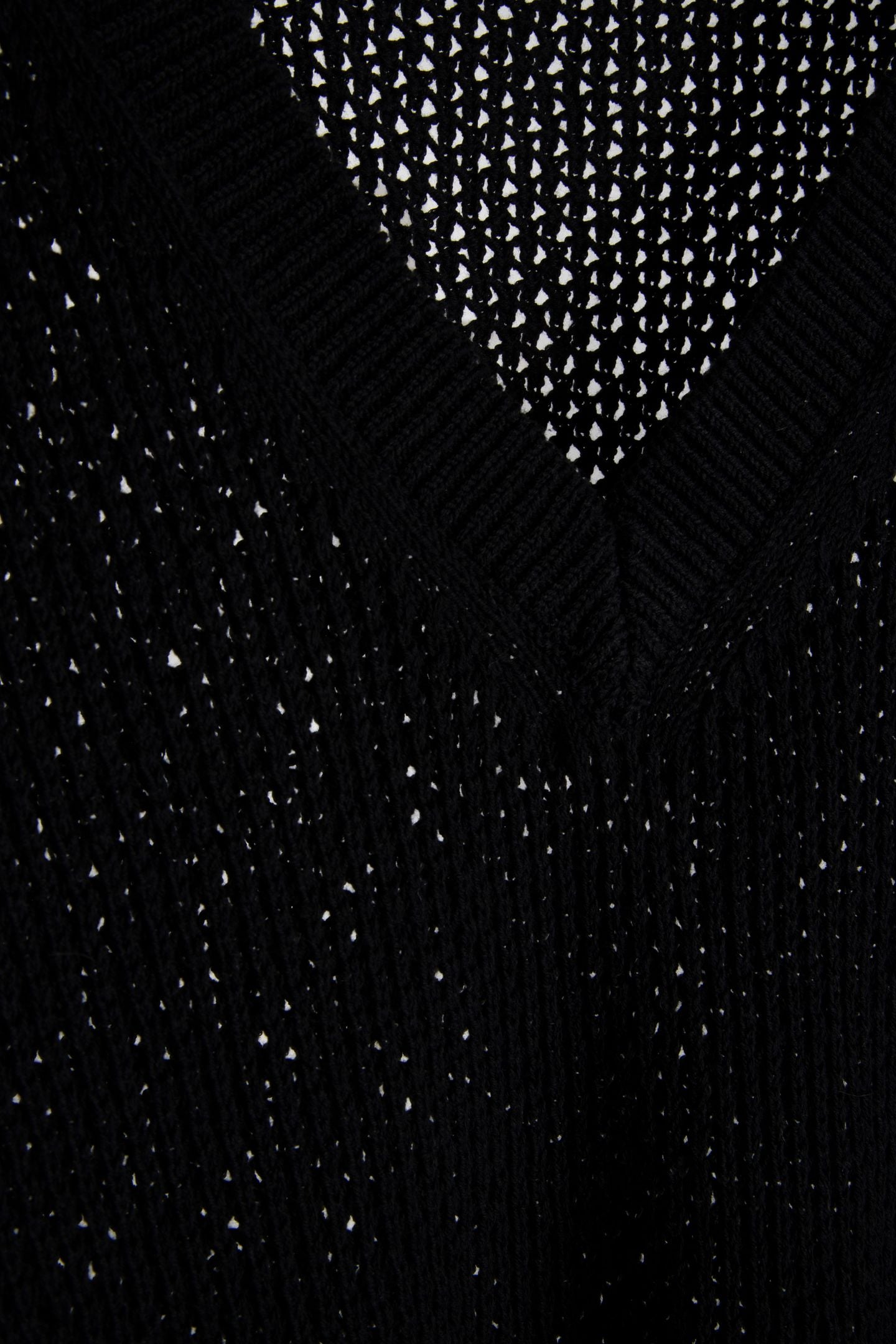 COLDAALF KNIT BLACK 4