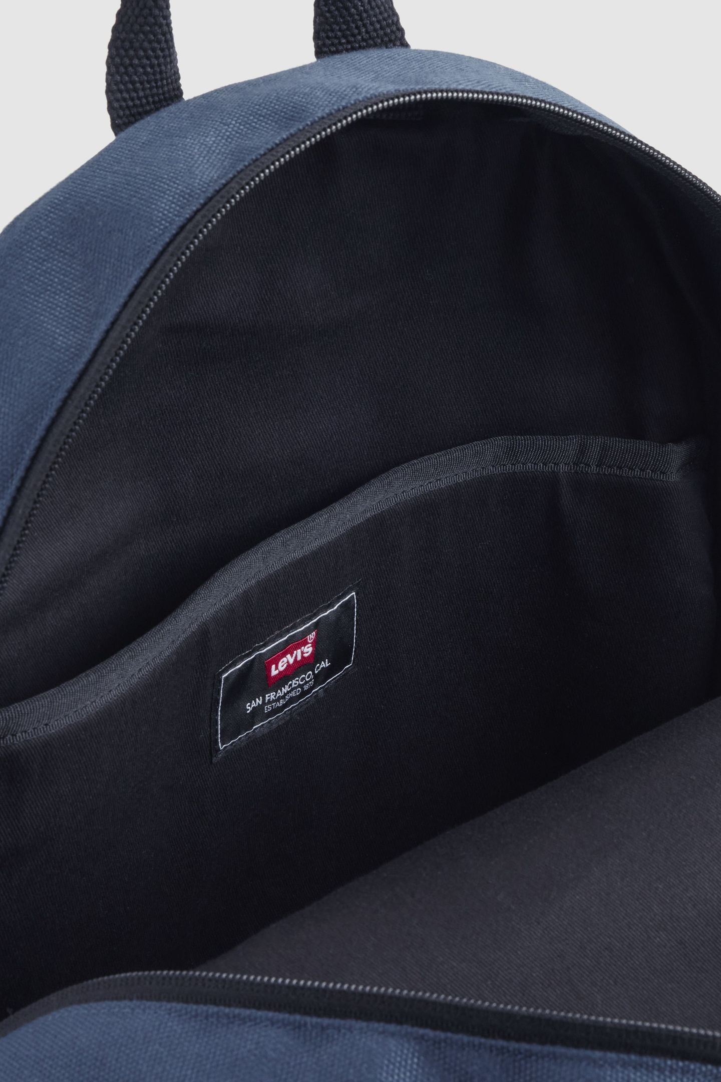 LEVI'S® MISSION BAY BACKPACK 4