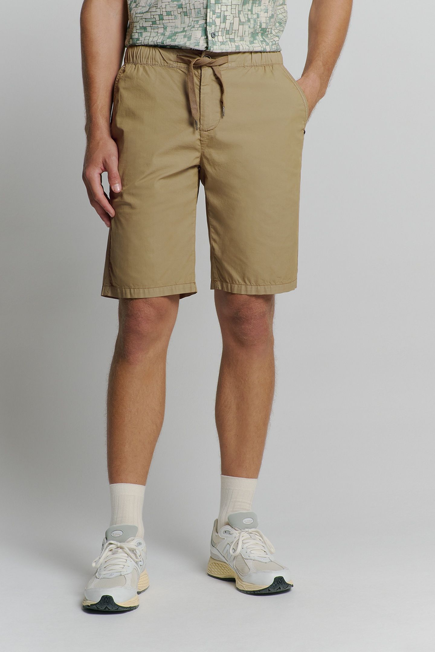 SHORT CHINO GARMENT DYED LIGHT WEIGHT STRETCH KHAKI 1