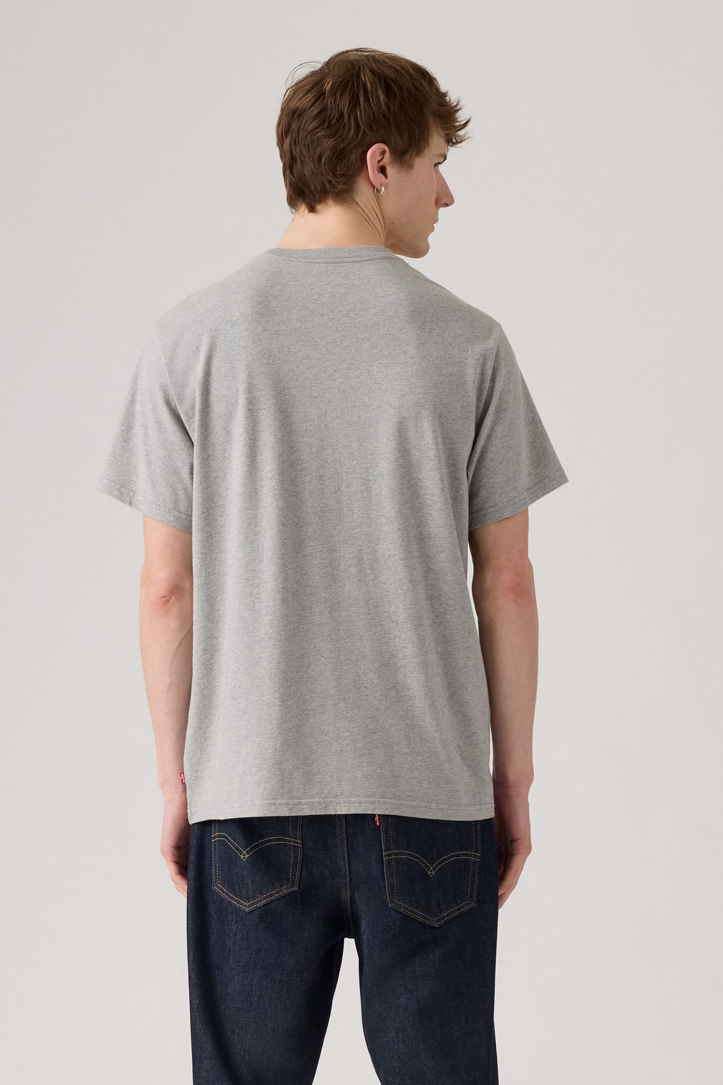 SS RELAXED FIT TEE SERIF 5 MID TONE 3