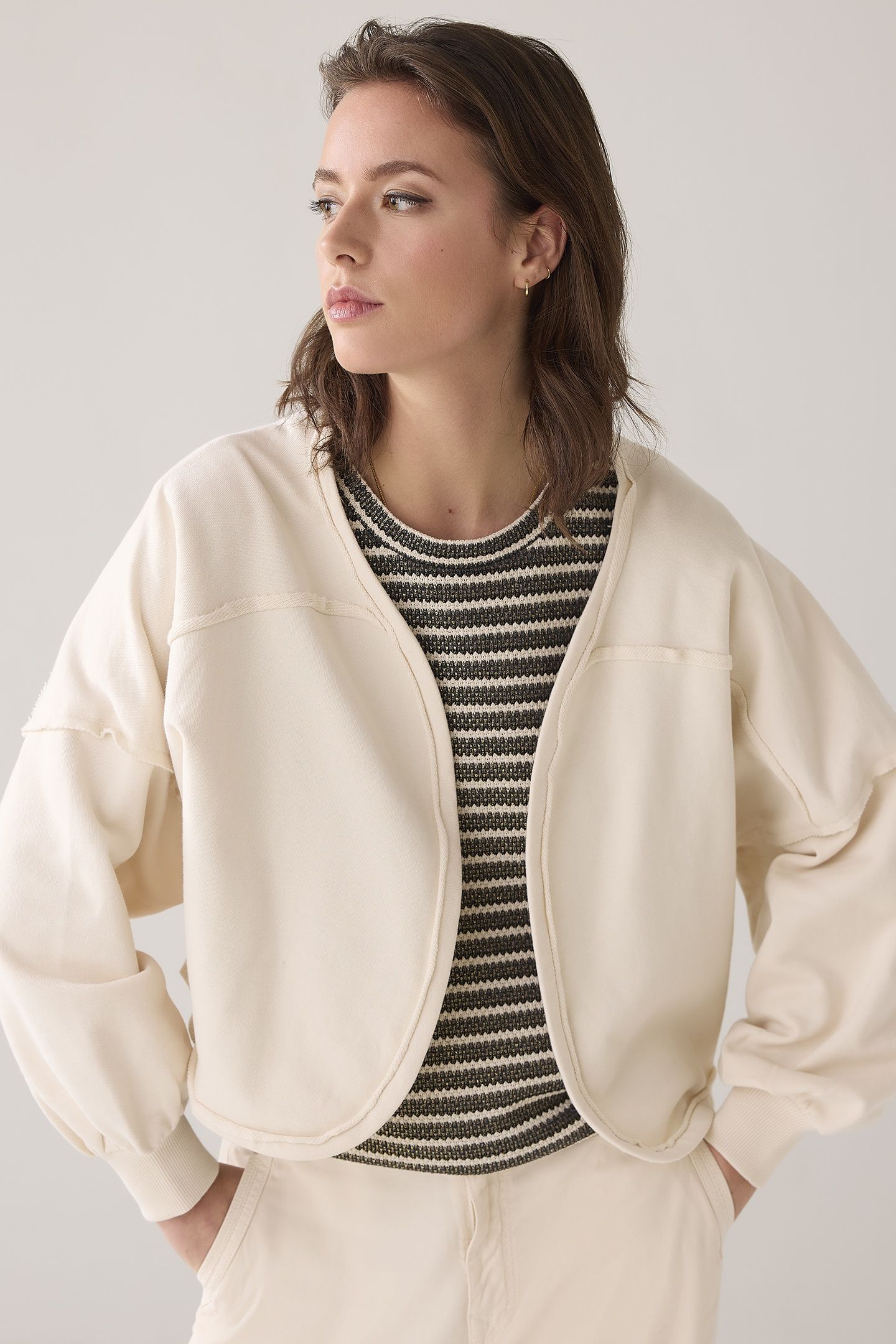 CROPPED WIDE SWEAT CARDIGAN IVORY 4