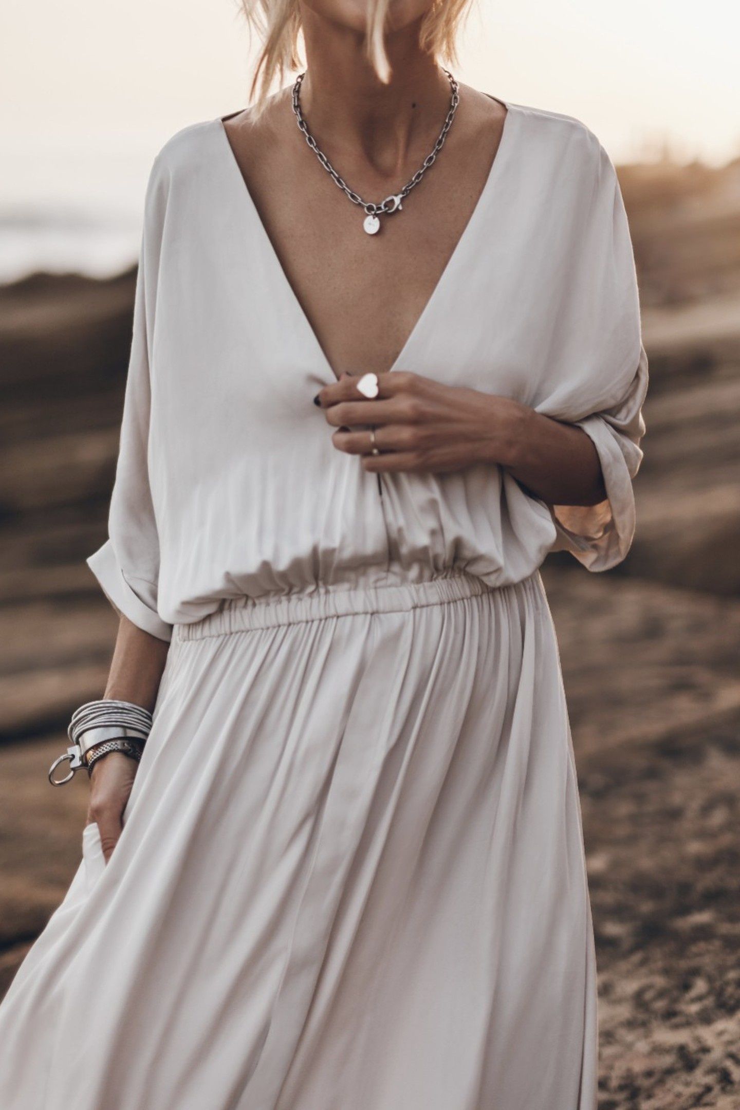 THE LIGHT LONG CHILL DRESS ECRU 2