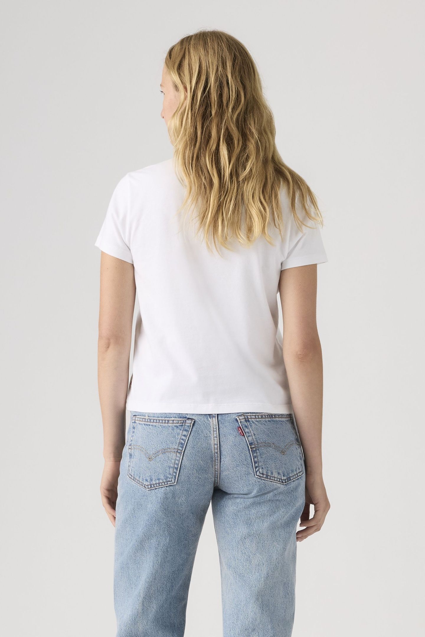 GRAPHIC CLASSIC TEE 4