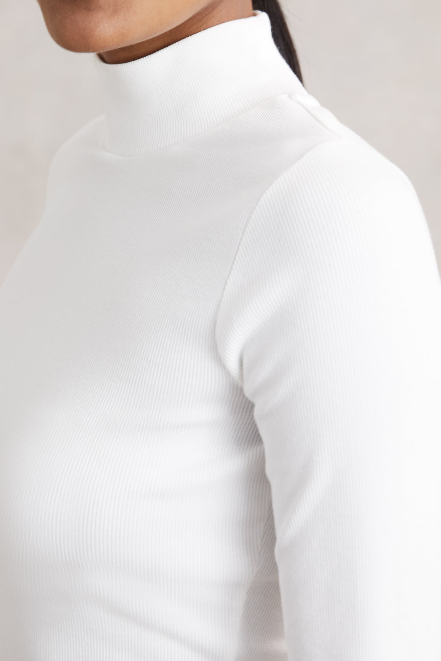 RIB FUNNEL NECK TOP WHITE 6