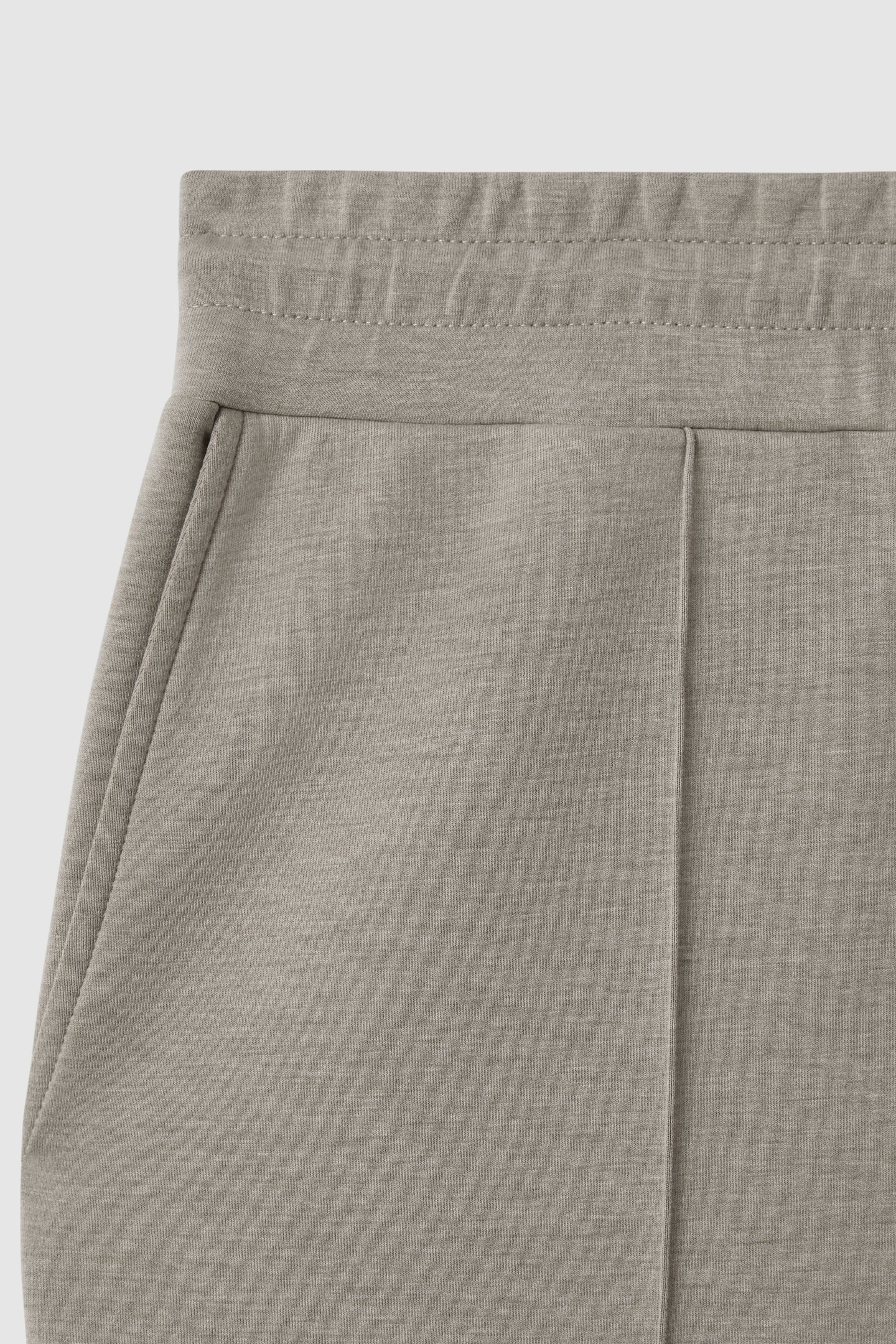 INTERLOCK DRAWSTRING JOGGER TAUPE 4