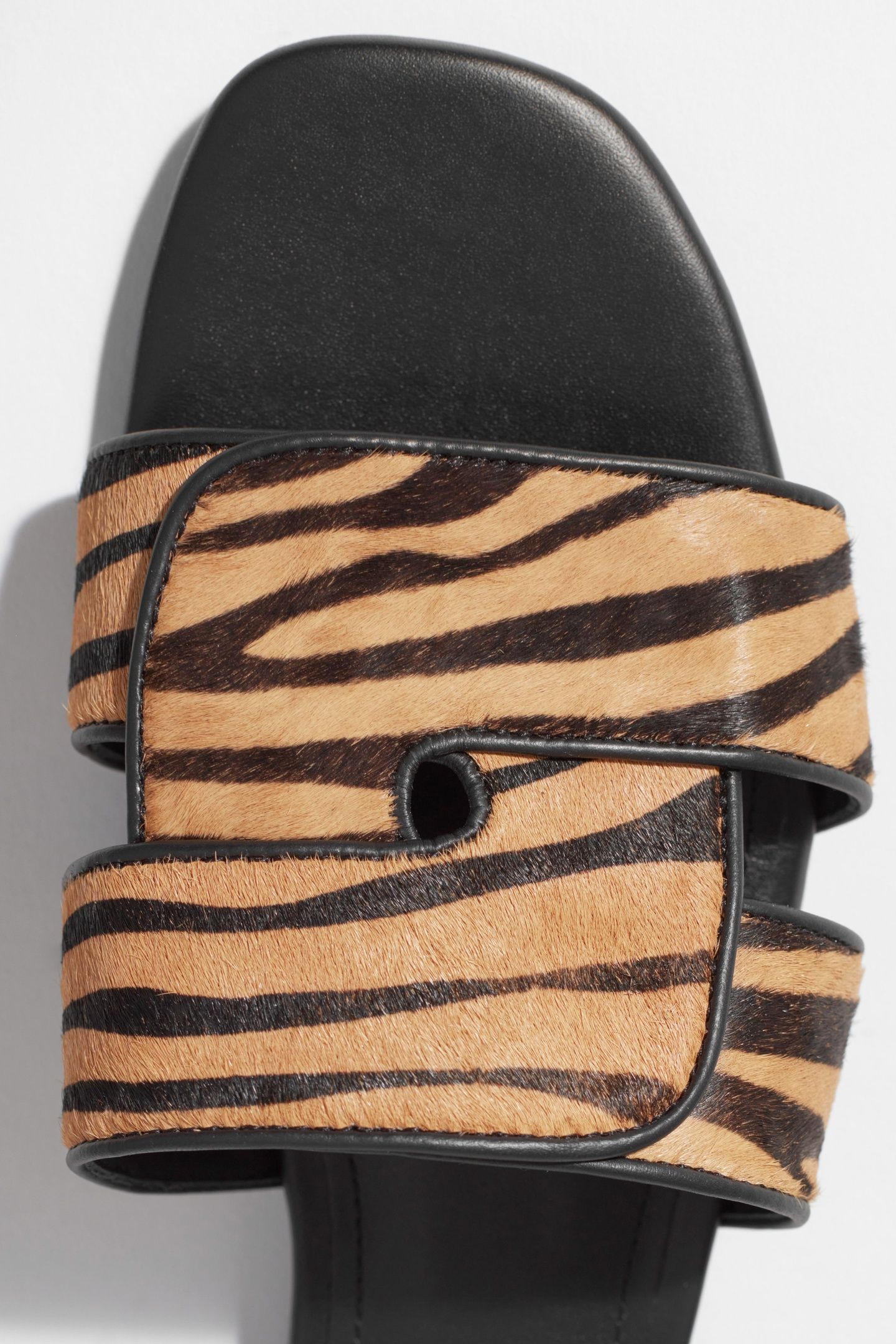 FAYE SUMMER FLAT BROWN 2