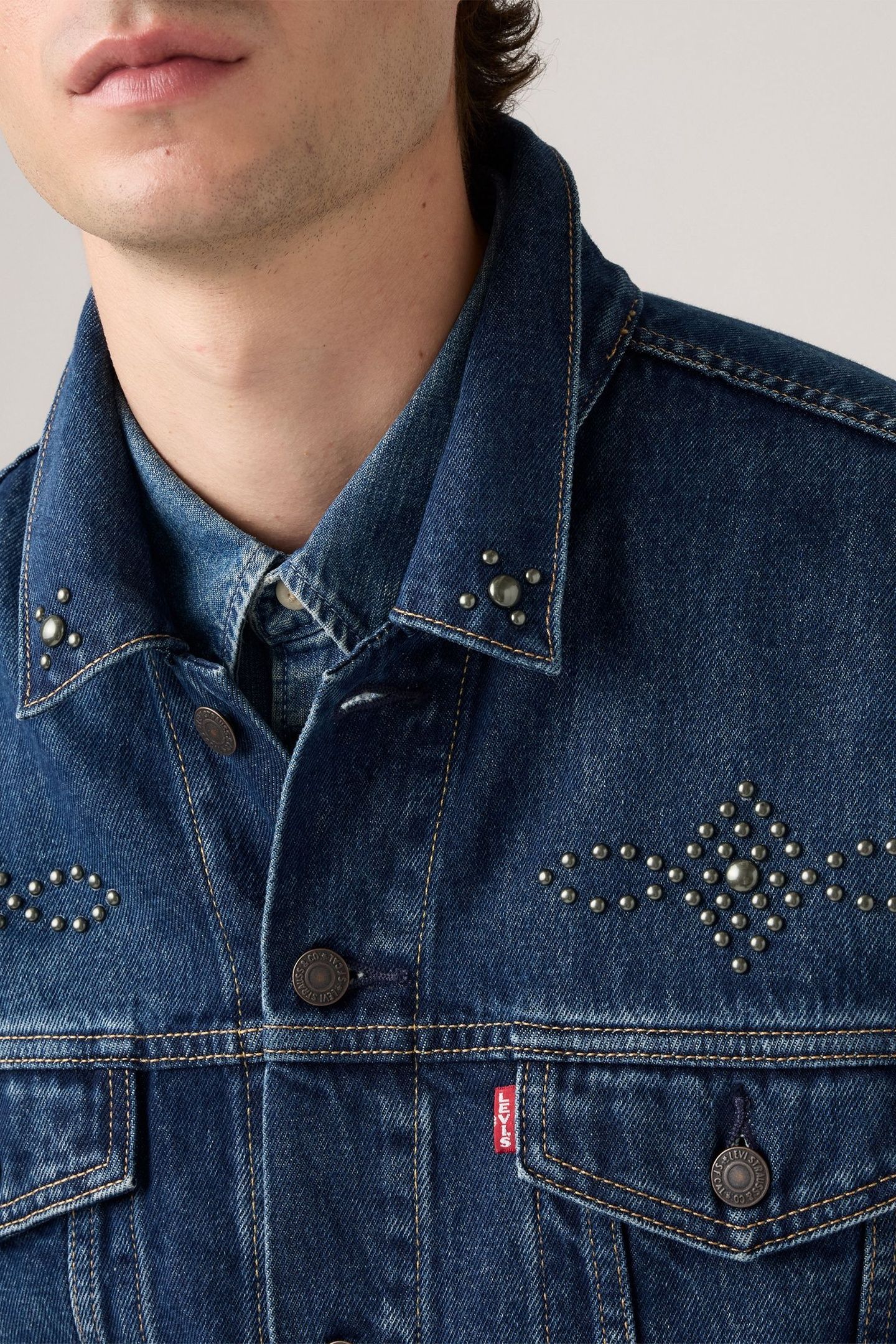 THE TRUCKER JACKET CHECK THIS OUT 5