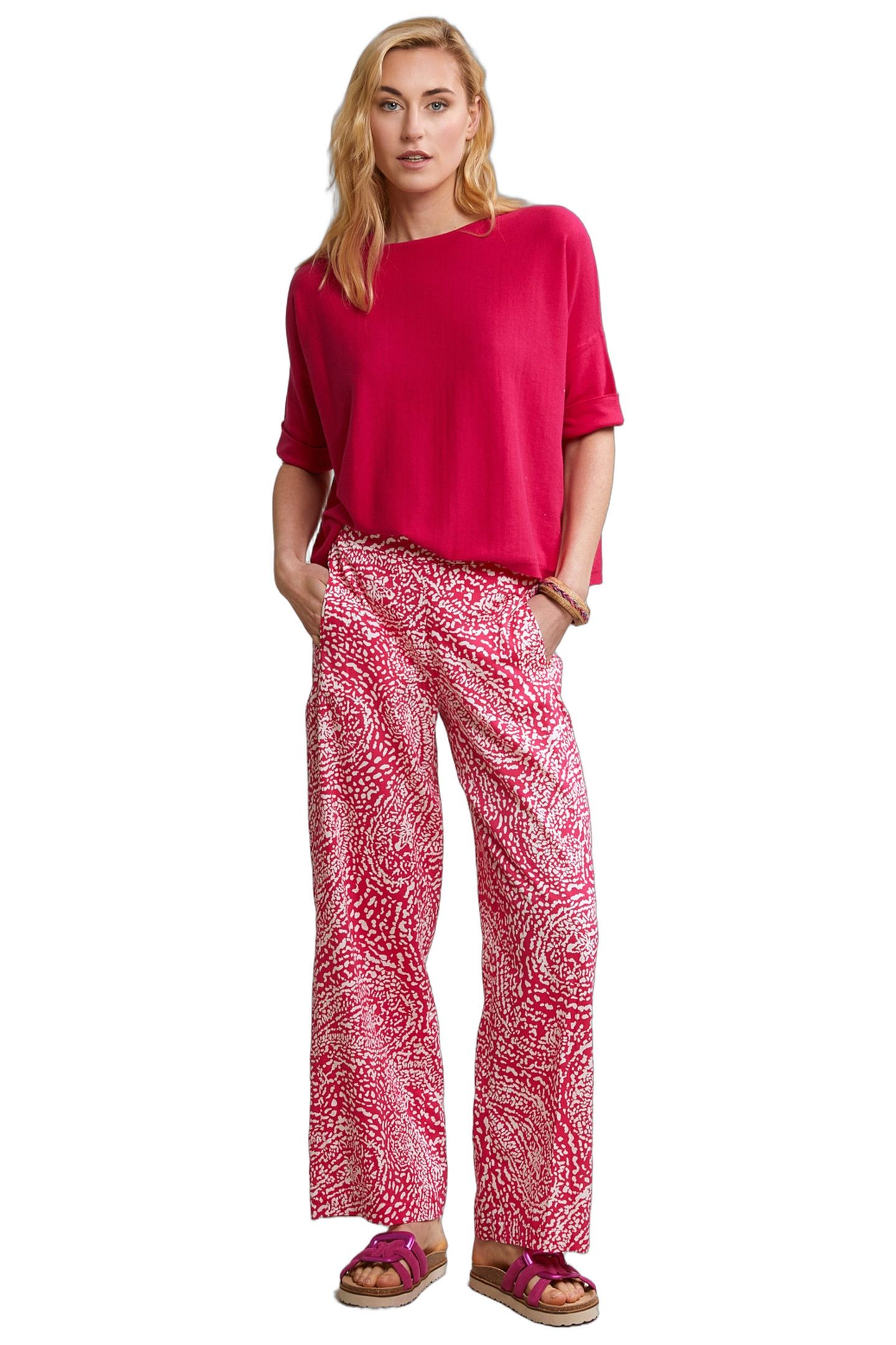 FUCHSIA CREW NECK SWEATER DETAILED BACK 2