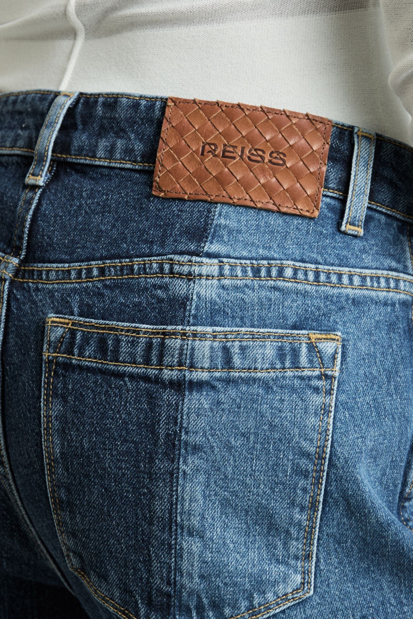 PATCH STRAIGHT LEG JEAN MID BLUE 7