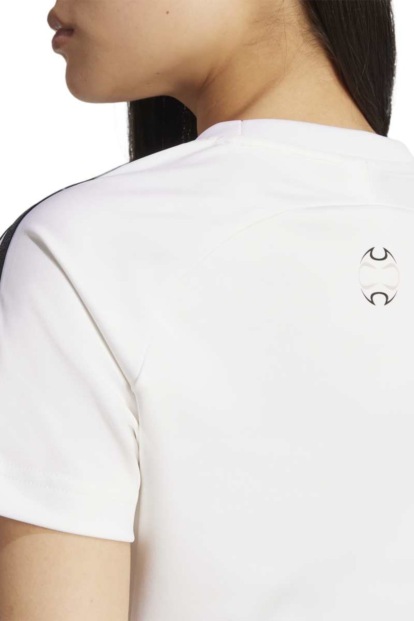ORIGINALS TEAMGEIST ADICOLOR SLIM JERSEY 6